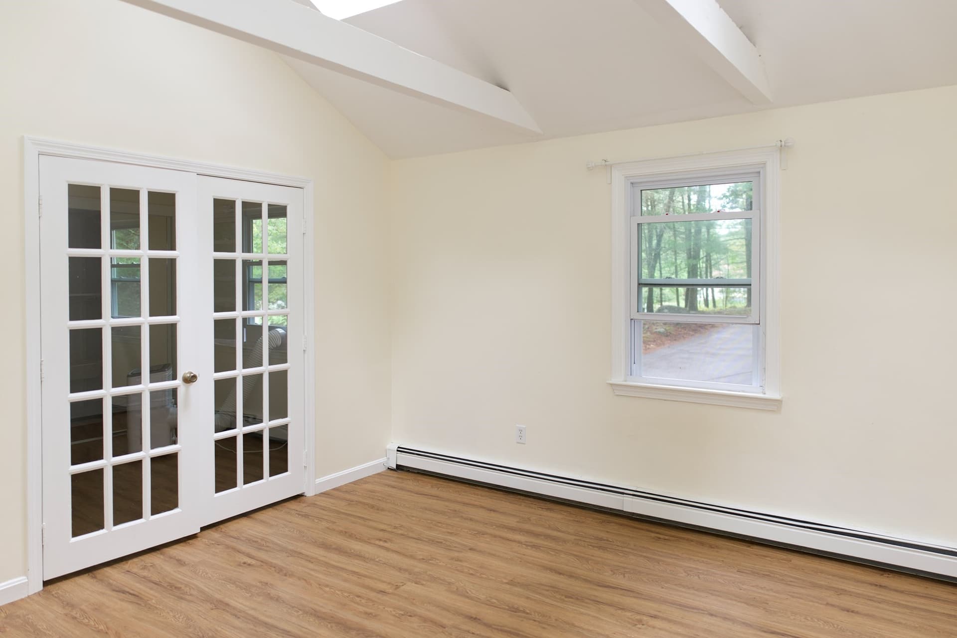 Condex at 7 Ledgeville Ave # A, Foxboro MA 02035, photo 14 of 14