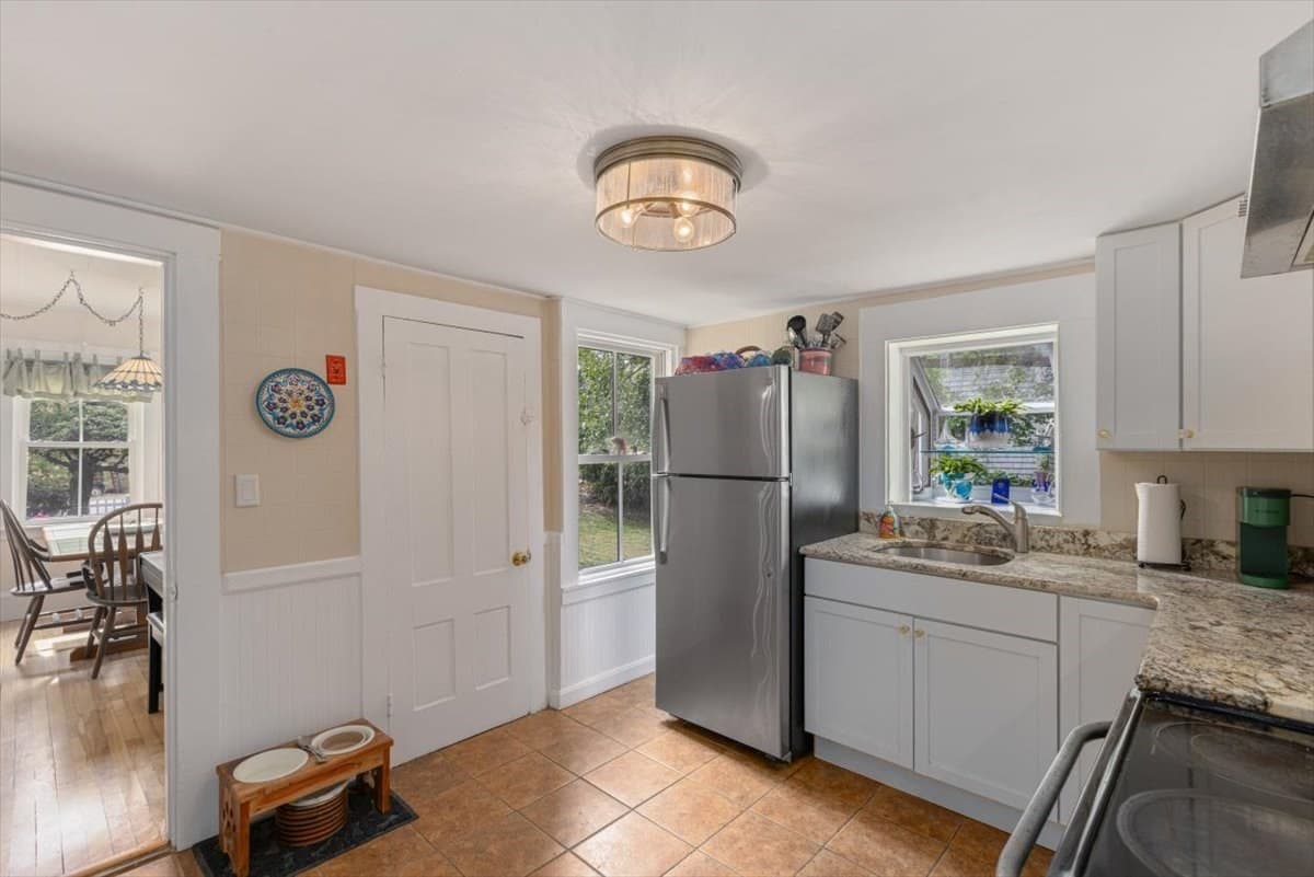 Single Family Residence at 55 Haverhill Rd., Amesbury MA 01913, Amesbury, photo 13 of 39