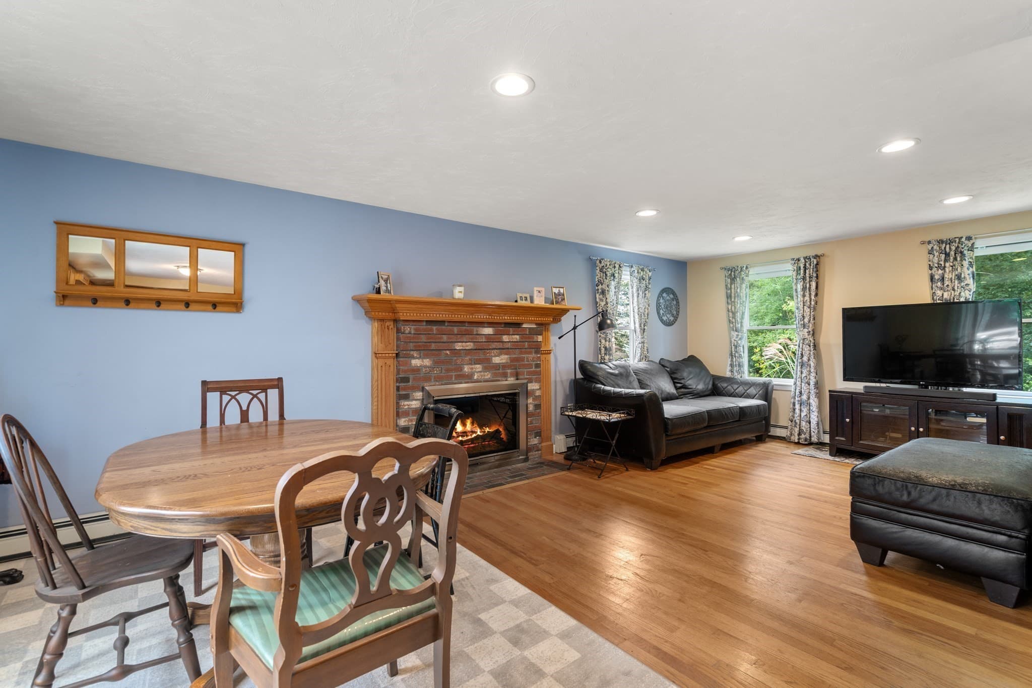 Single Family Residence at 117 Ring Road, Kingston MA 02364, Kingston, photo 4 of 35