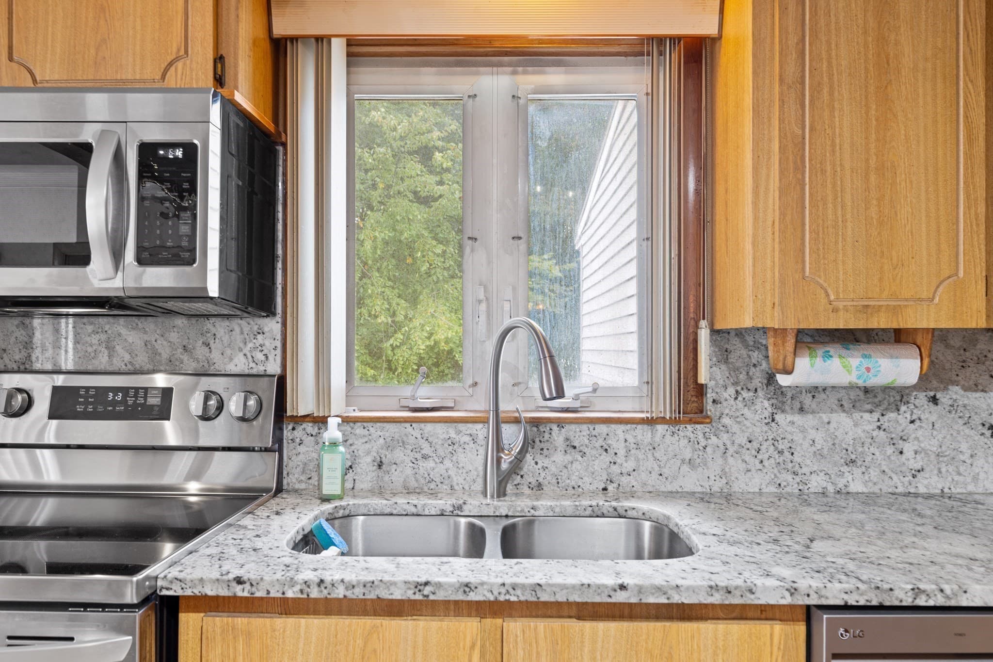 Single Family Residence at 87 Audubon Road, Norwood MA 02062, Norwood, photo 7 of 42