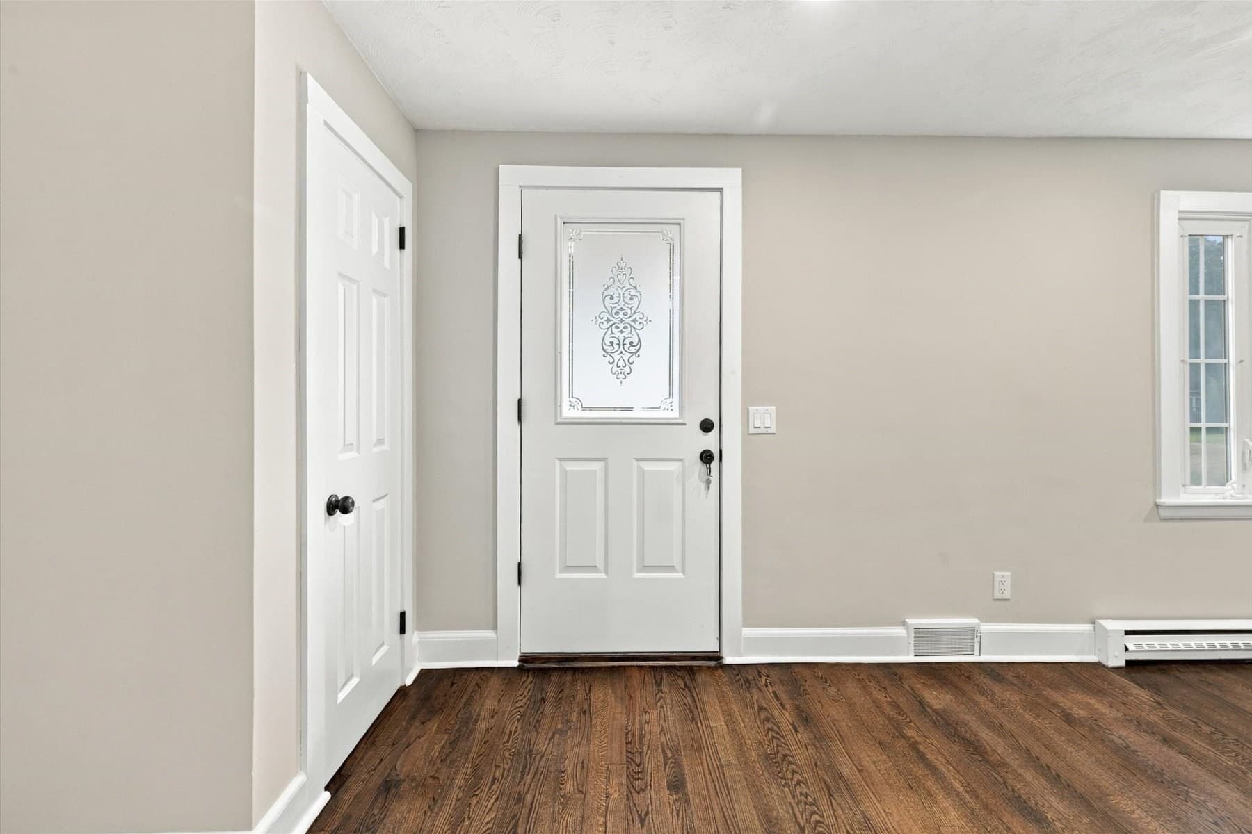 Single Family Residence at 9 Malcolm St, Norfolk MA 02056, Norfolk, photo 12 of 21