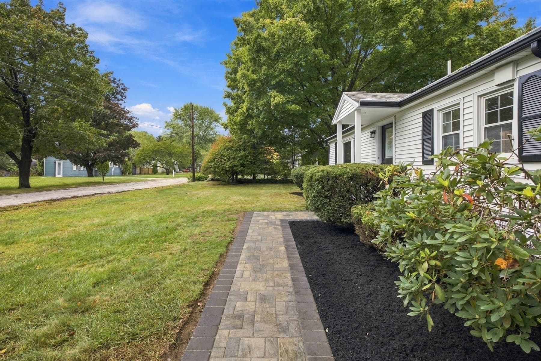 Single Family Residence at 9 Malcolm St, Norfolk MA 02056, Norfolk, photo 3 of 21