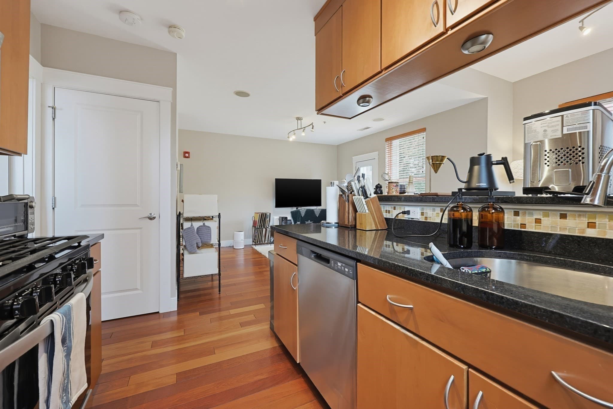 Condominium at 27 Wheeler St # 224, Cambridge MA 02138, Cambridge, photo 5 of 19