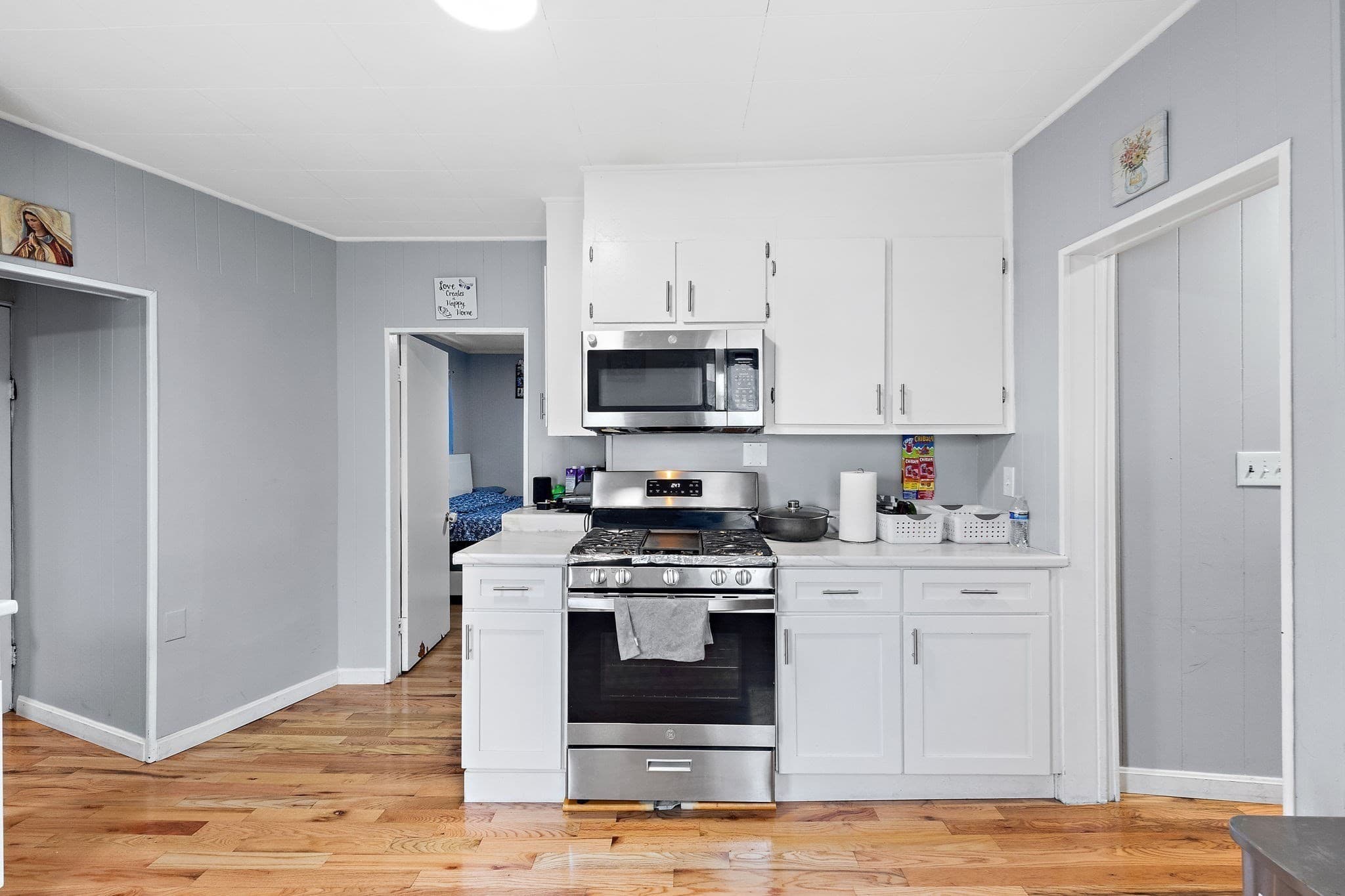 Multi Family at 17 Ashton St, Everett MA 02149, Everett, photo 19 of 41