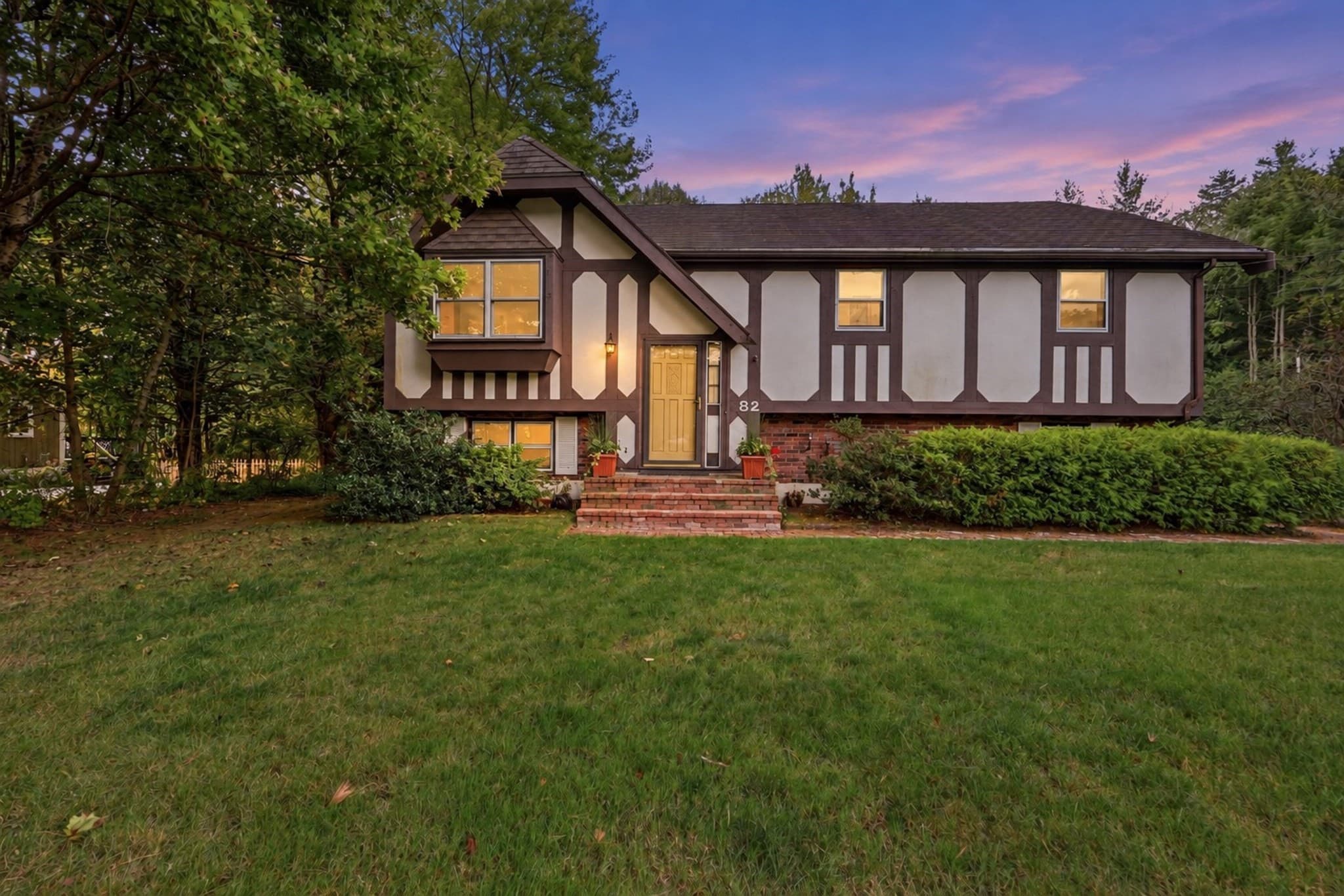 Single Family Residence at 82 West St, Douglas MA 01516, Douglas, photo 2 of 42