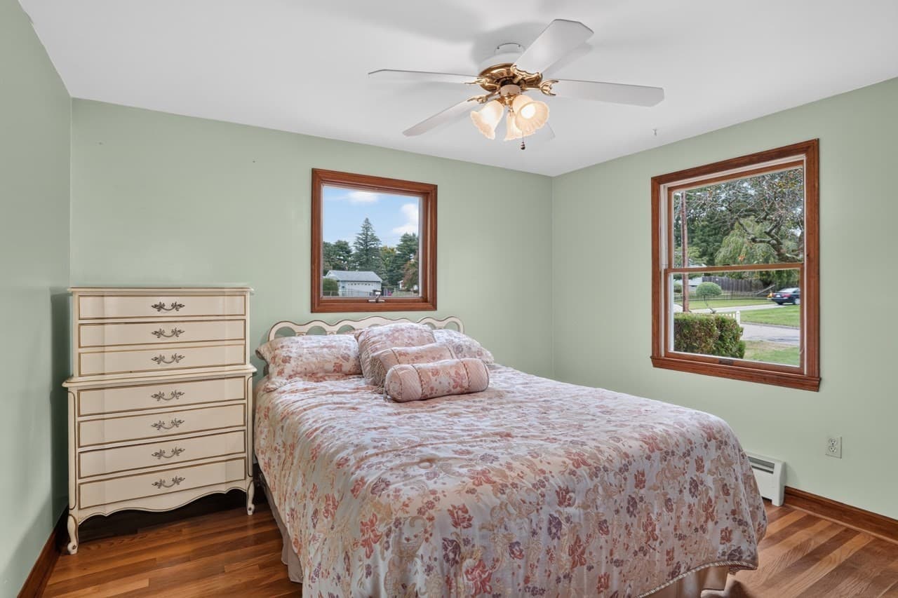 Single Family Residence at 10 Squire Ln, Bellingham MA 02019, Bellingham, photo 11 of 30