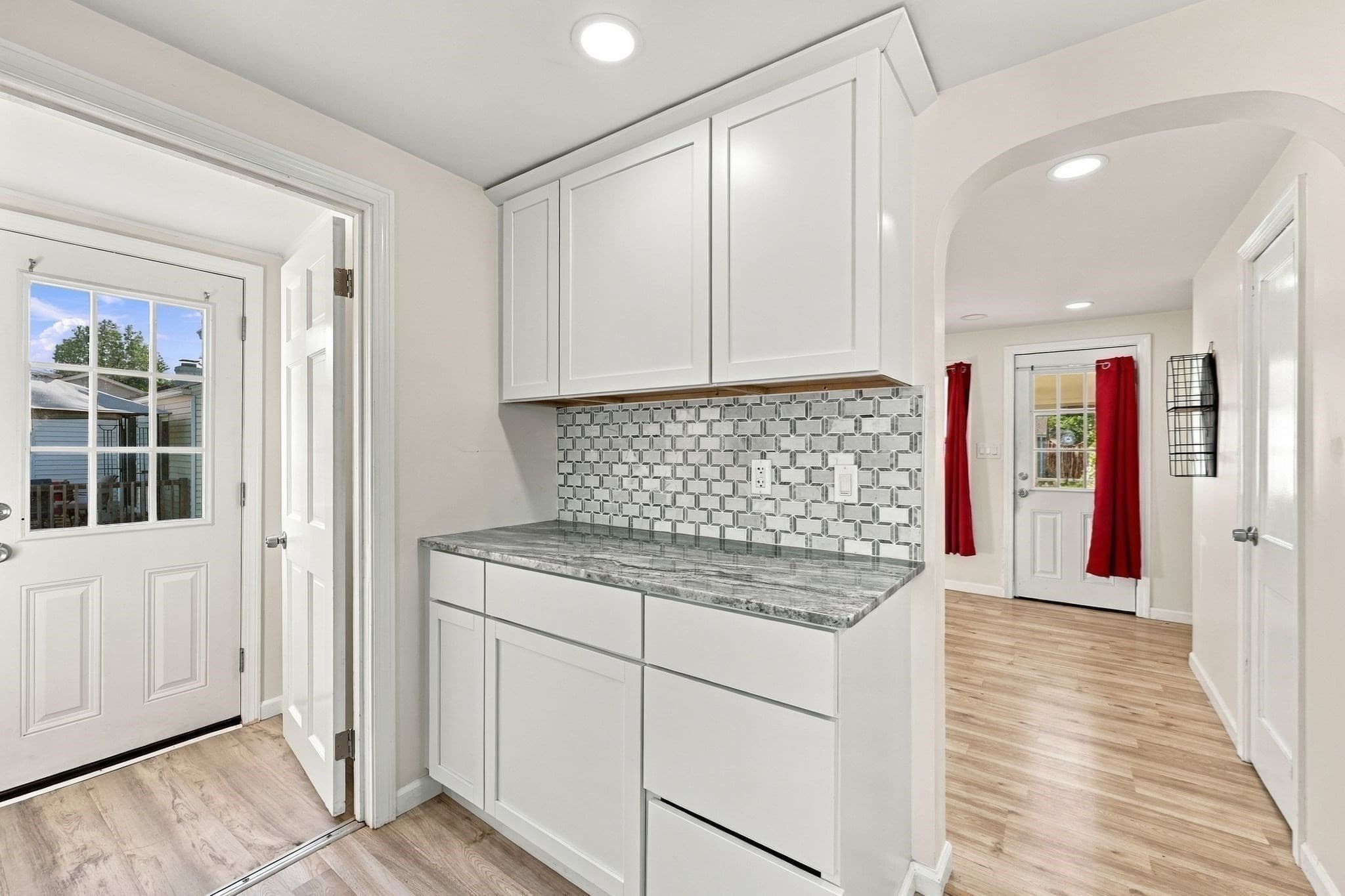 Single Family Residence at 196 Clarendon Ave, Chicopee MA 01013, Chicopee, photo 26 of 40
