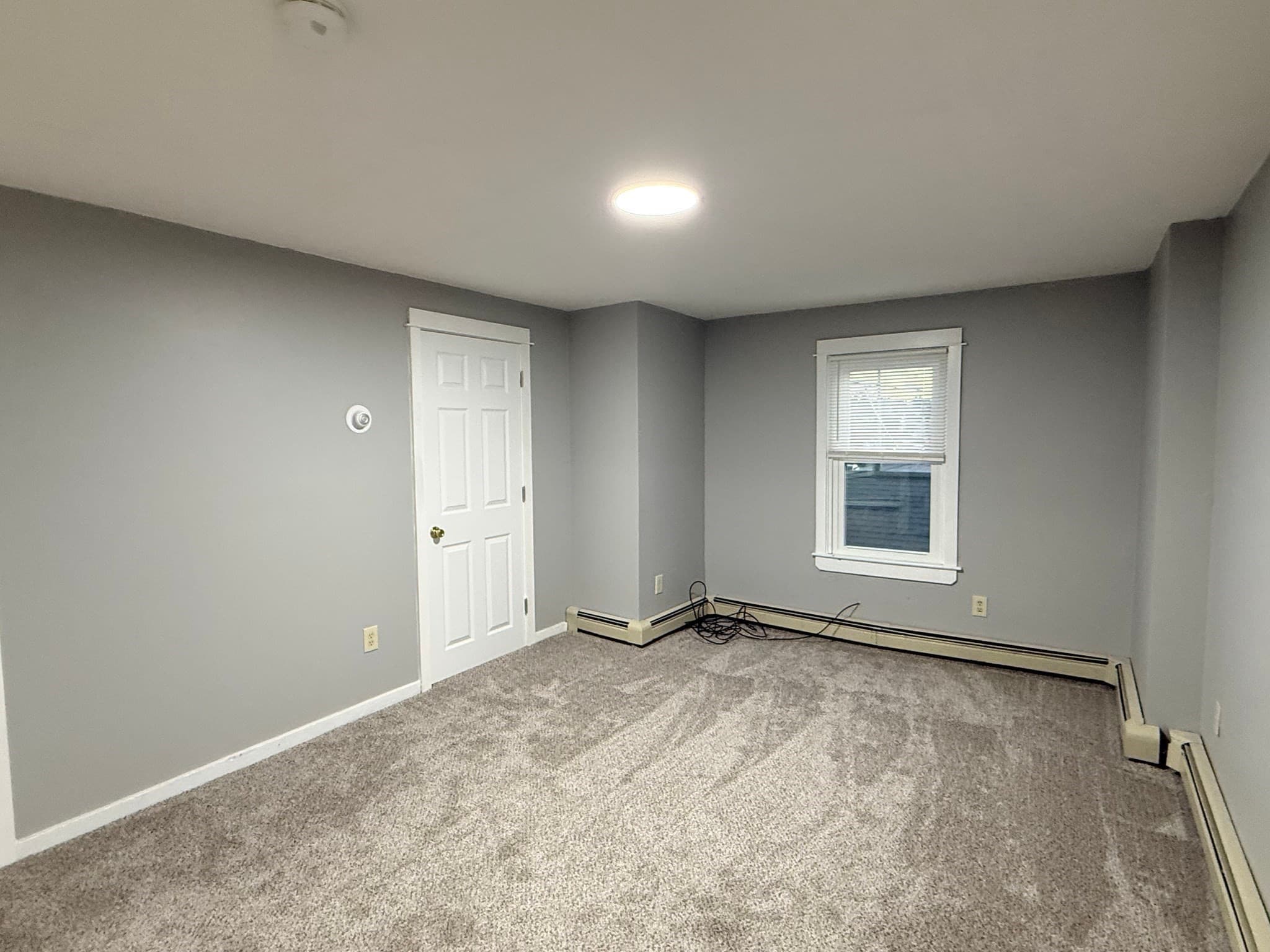 3 Family at 99 Winthrop St, Taunton MA 02780, Taunton, photo 7 of 25