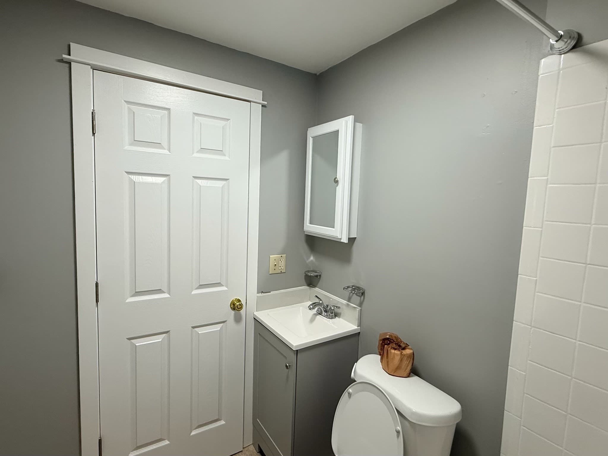 3 Family at 99 Winthrop St, Taunton MA 02780, Taunton, photo 11 of 25