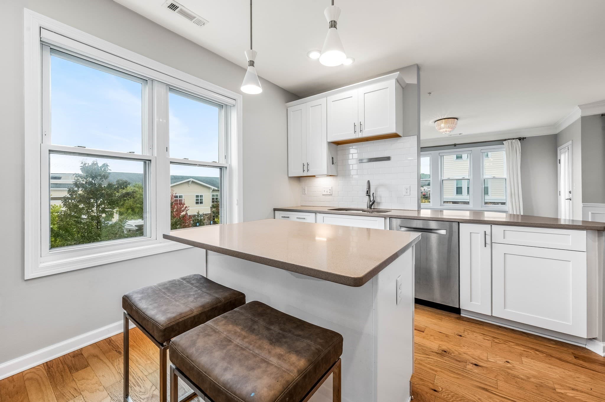 Condominium at 130 University Ave # 1201, Westwood MA 02090, Westwood, photo 11 of 42