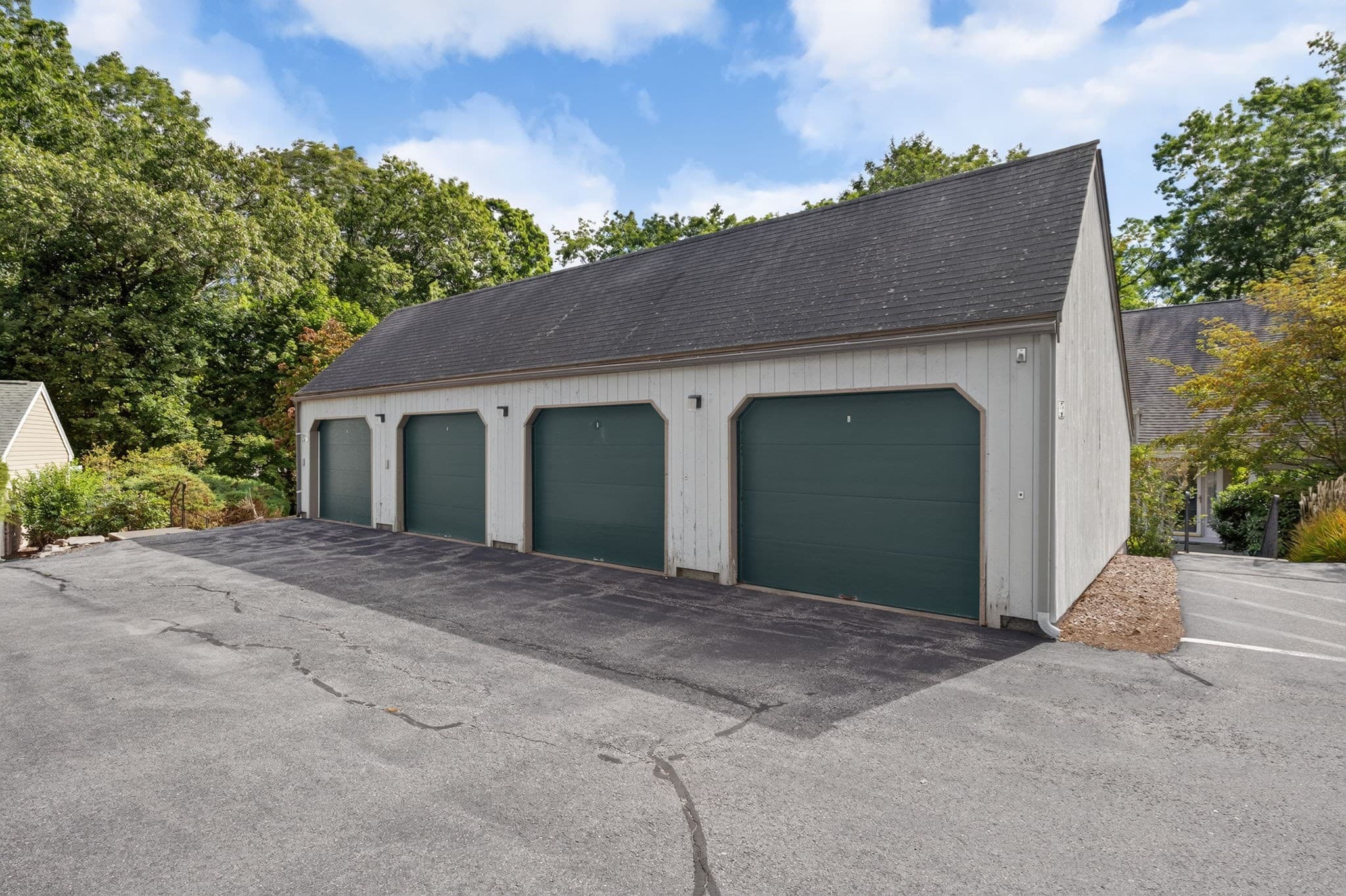 Condominium at 26 Fifer Ln # 26, Lexington MA 02420, Lexington, photo 38 of 39