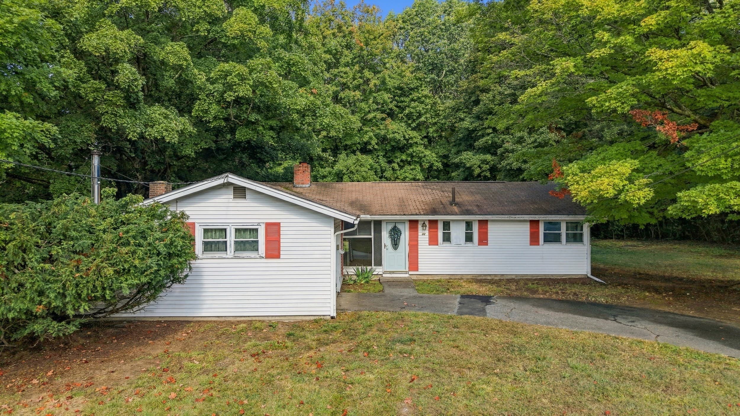 32 Curwen Rd, Peabody MA 01960
