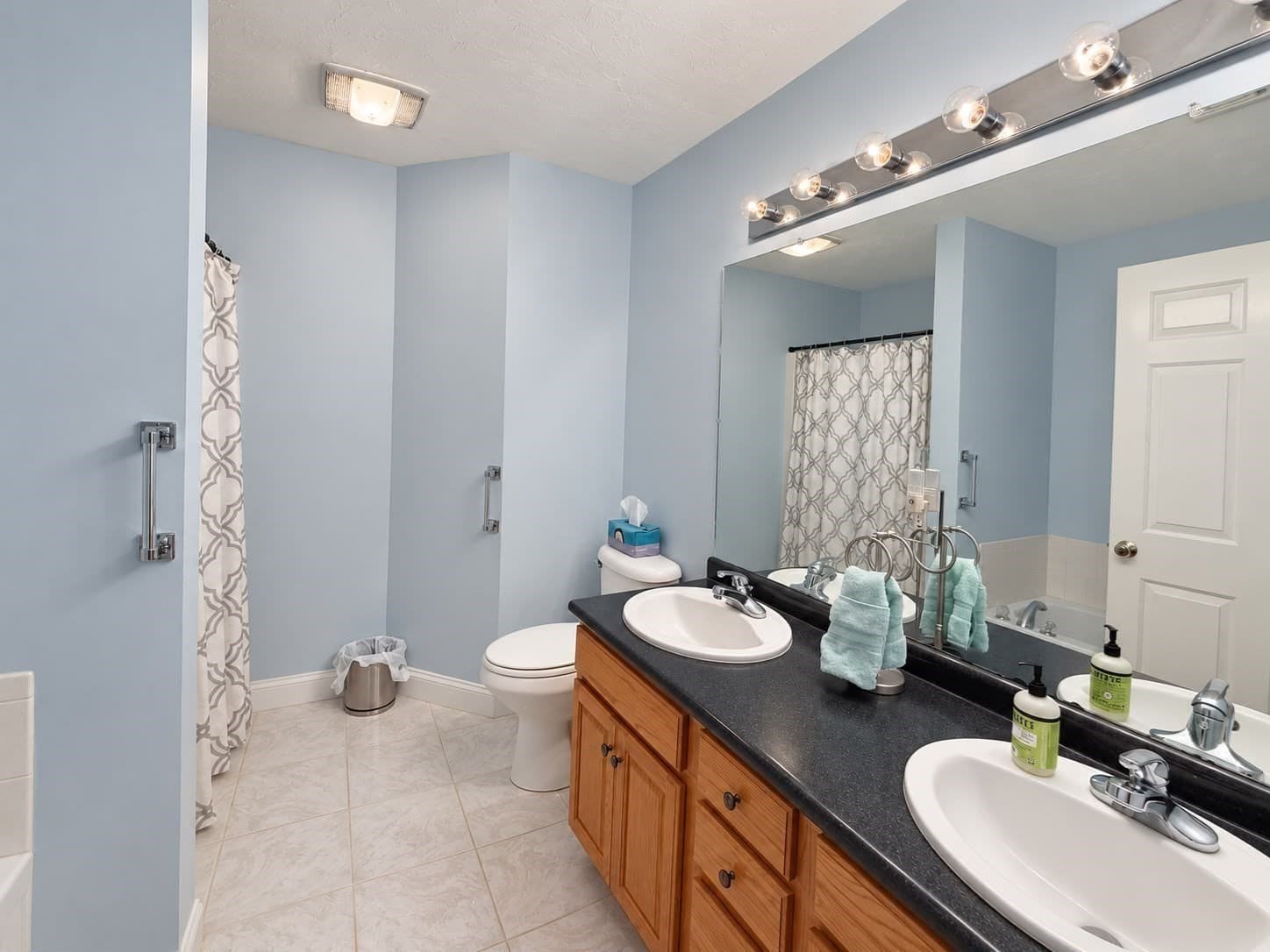 Condominium at 6 Technology Dr # 133, Chelmsford MA 01863, Chelmsford, photo 17 of 25