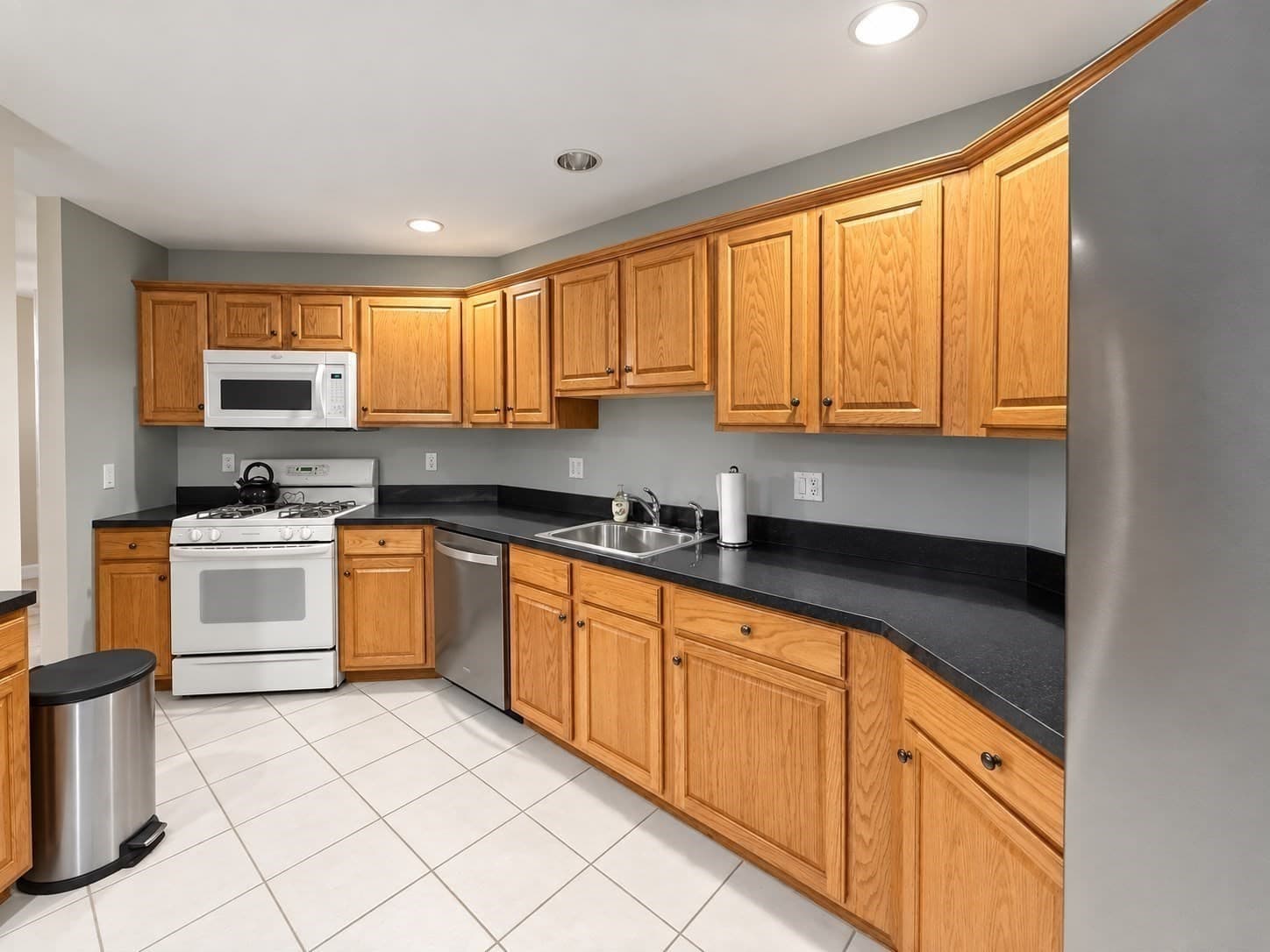 Condominium at 6 Technology Dr # 133, Chelmsford MA 01863, Chelmsford, photo 7 of 25