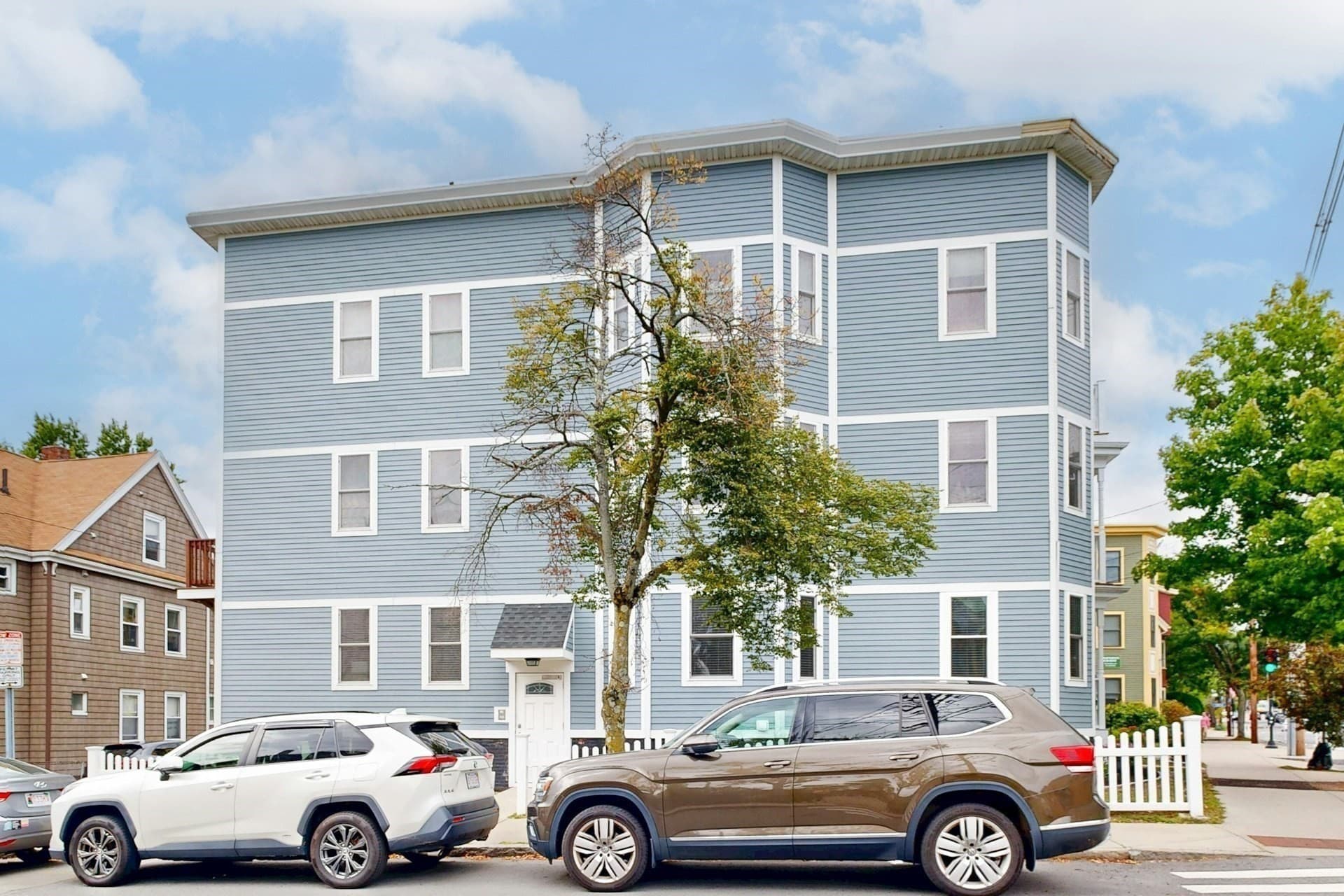 Condominium at 104 Holland St. # 1, Somerville MA 02144, Somerville, photo 32 of 33