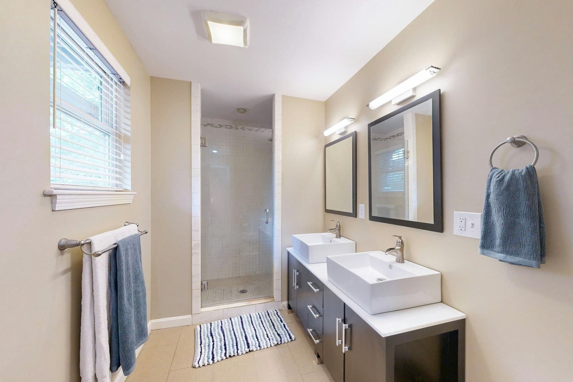 Condominium at 104 Holland St. # 1, Somerville MA 02144, Somerville, photo 15 of 33
