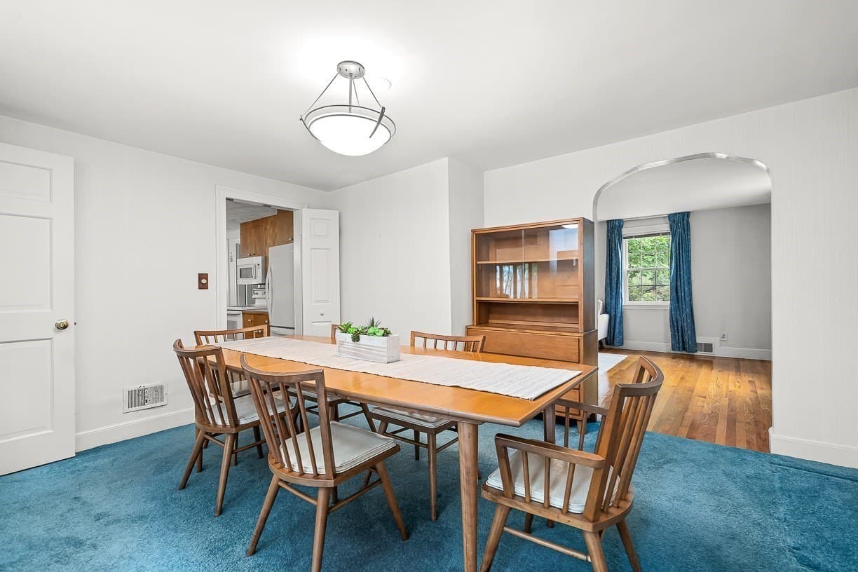 Single Family Residence at 8 North Gateway, Winchester MA 01890, Winchester, photo 9 of 39