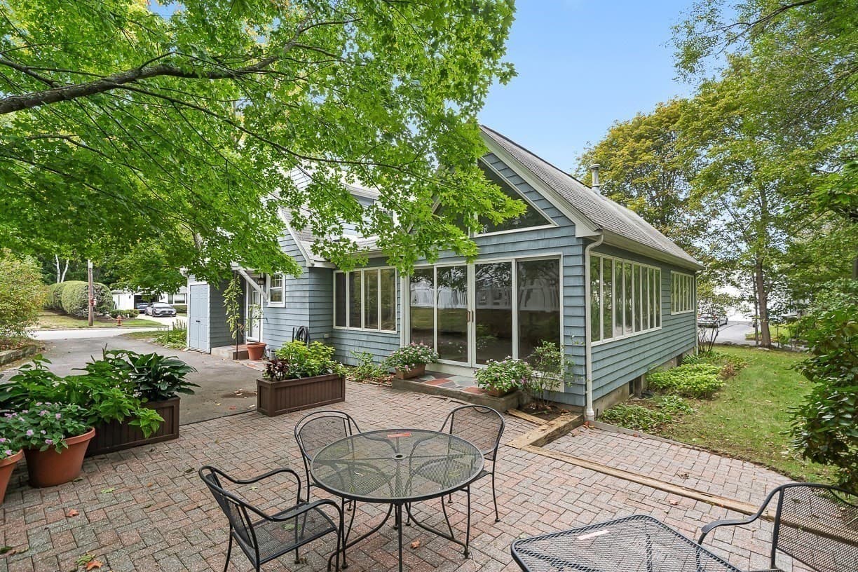 Single Family Residence at 8 North Gateway, Winchester MA 01890, Winchester, photo 37 of 39
