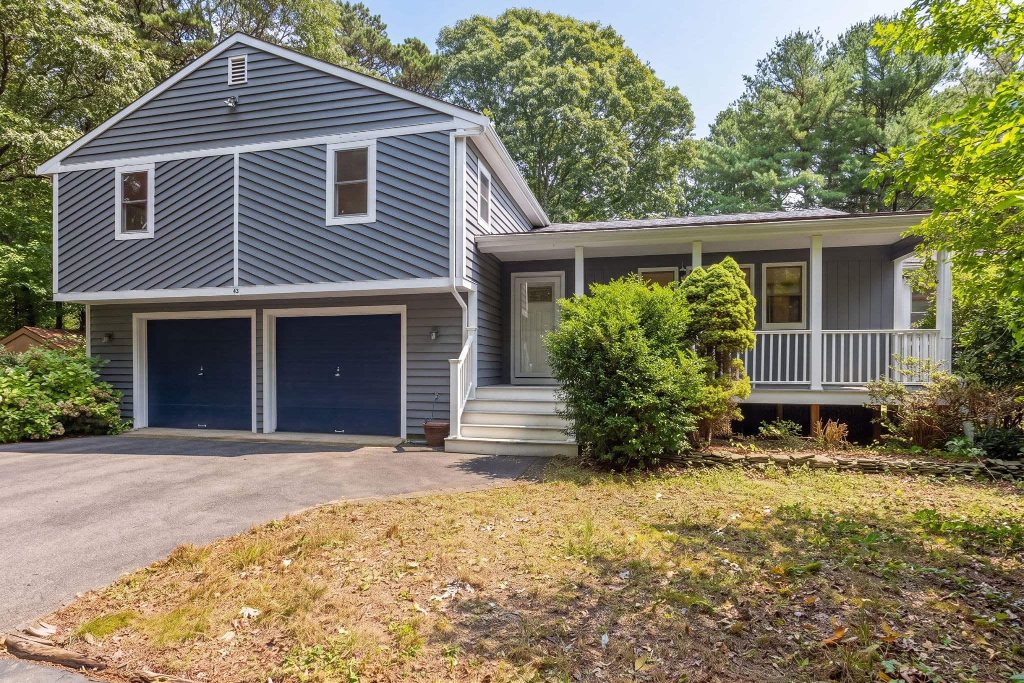 43 Heather Ln, Falmouth MA 02556