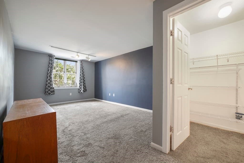 Condominium at 1303 Carriage Ln # 1303, Taunton MA 02780, Taunton, photo 6 of 13