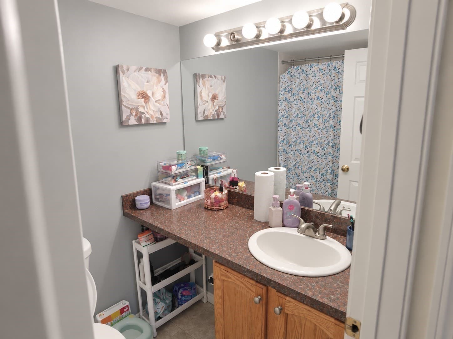Condominium at 1303 Carriage Ln # 1303, Taunton MA 02780, Taunton, photo 5 of 13