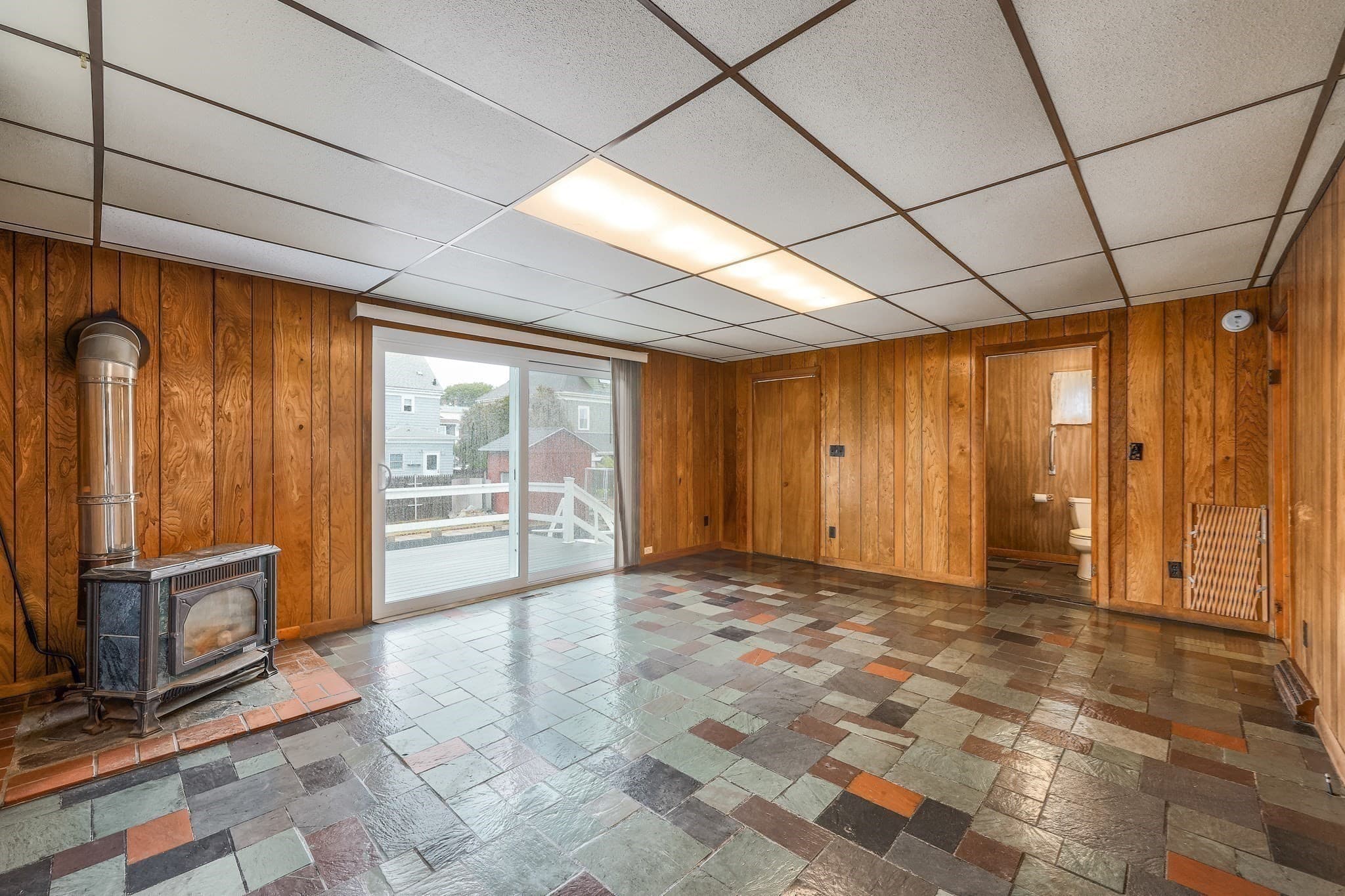 Single Family Residence at 16 North Ave, Winthrop MA 02152, Winthrop, photo 11 of 36