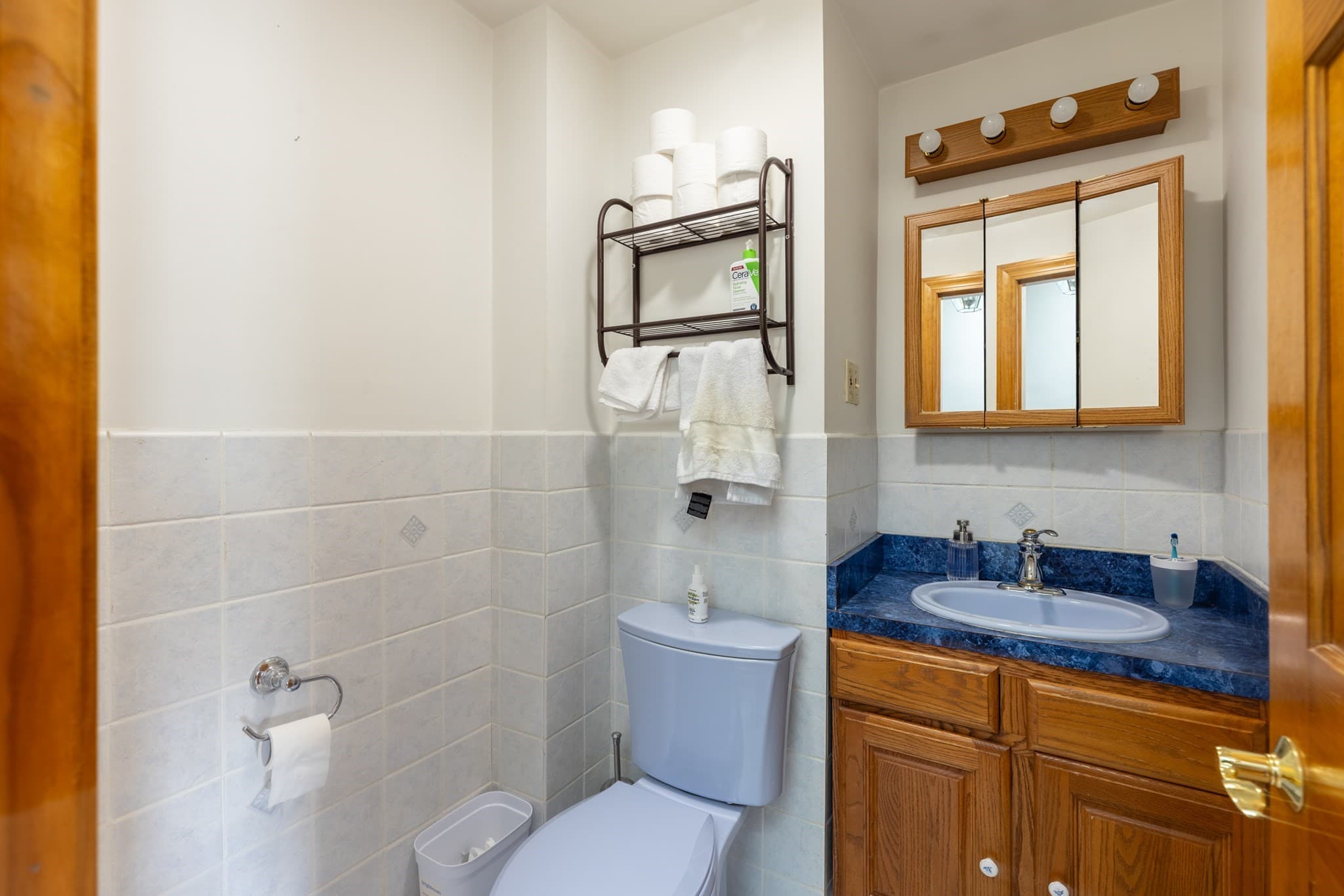 Multi Family at 119 M Street, Boston MA 02127, Boston, photo 14 of 18