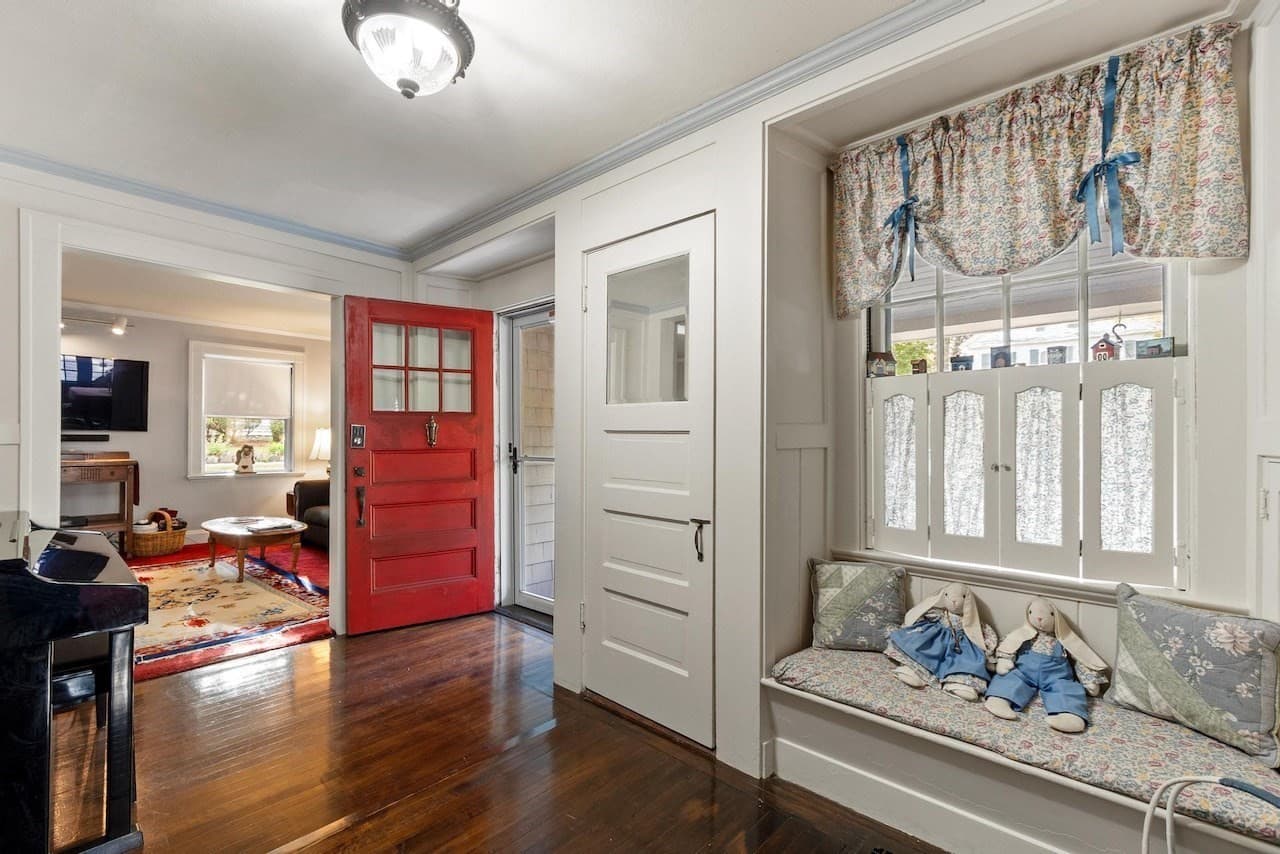 Single Family Residence at 124 Prescott St, Reading MA 01867, Reading, photo 5 of 42