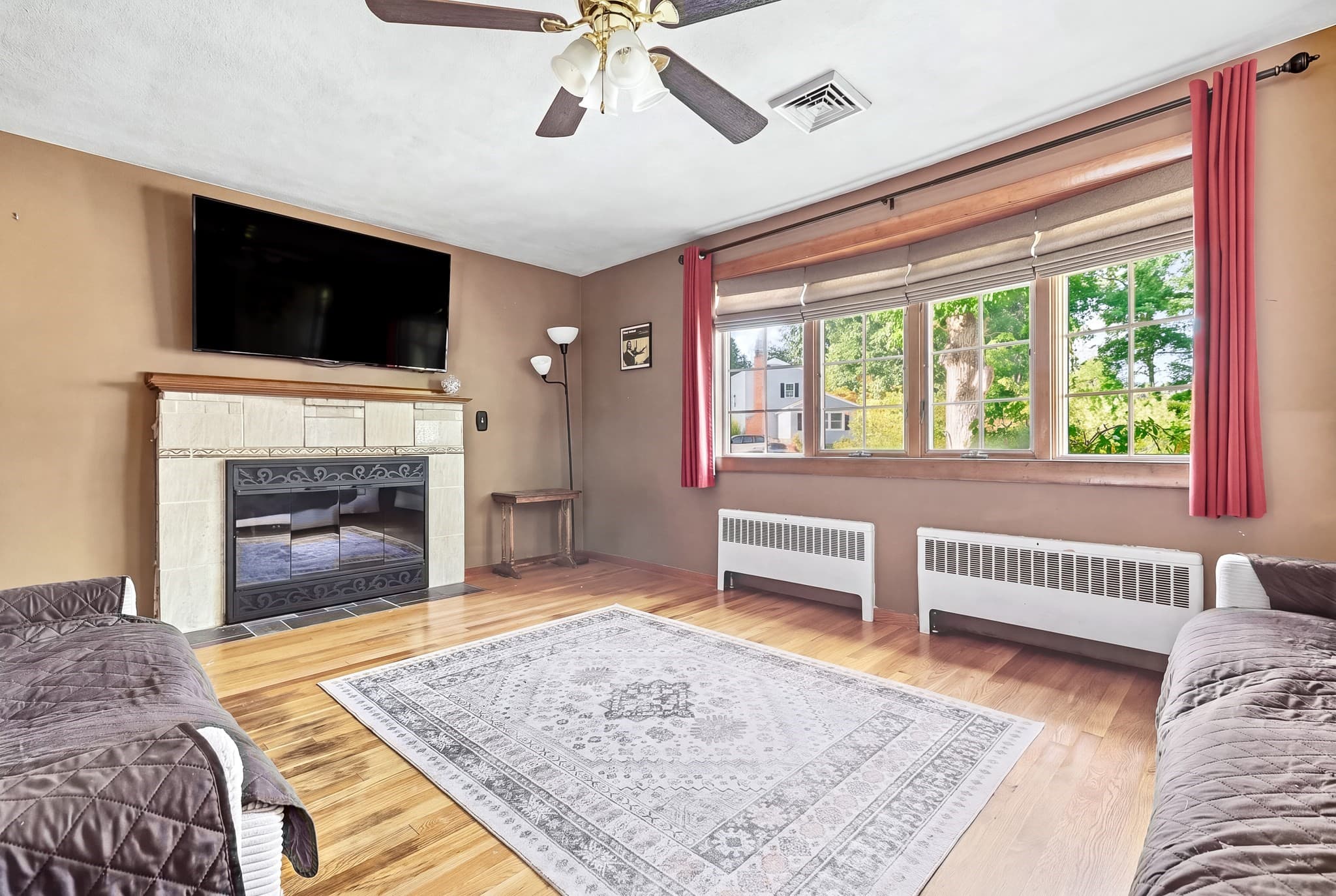 Single Family Residence at 148 Daly Dr Ext, Stoughton MA 02072, Stoughton, photo 4 of 34