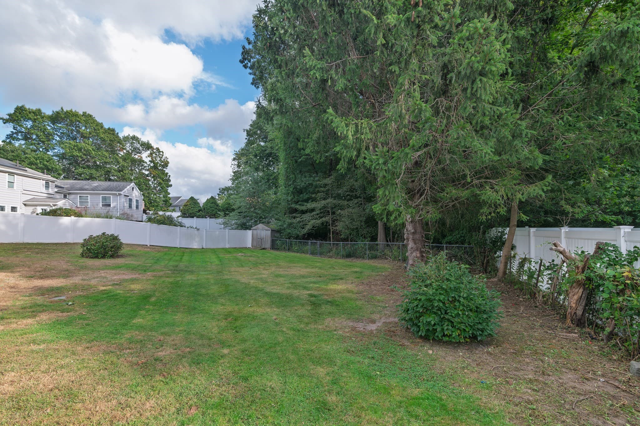 Single Family Residence at 148 Daly Dr Ext, Stoughton MA 02072, Stoughton, photo 25 of 34