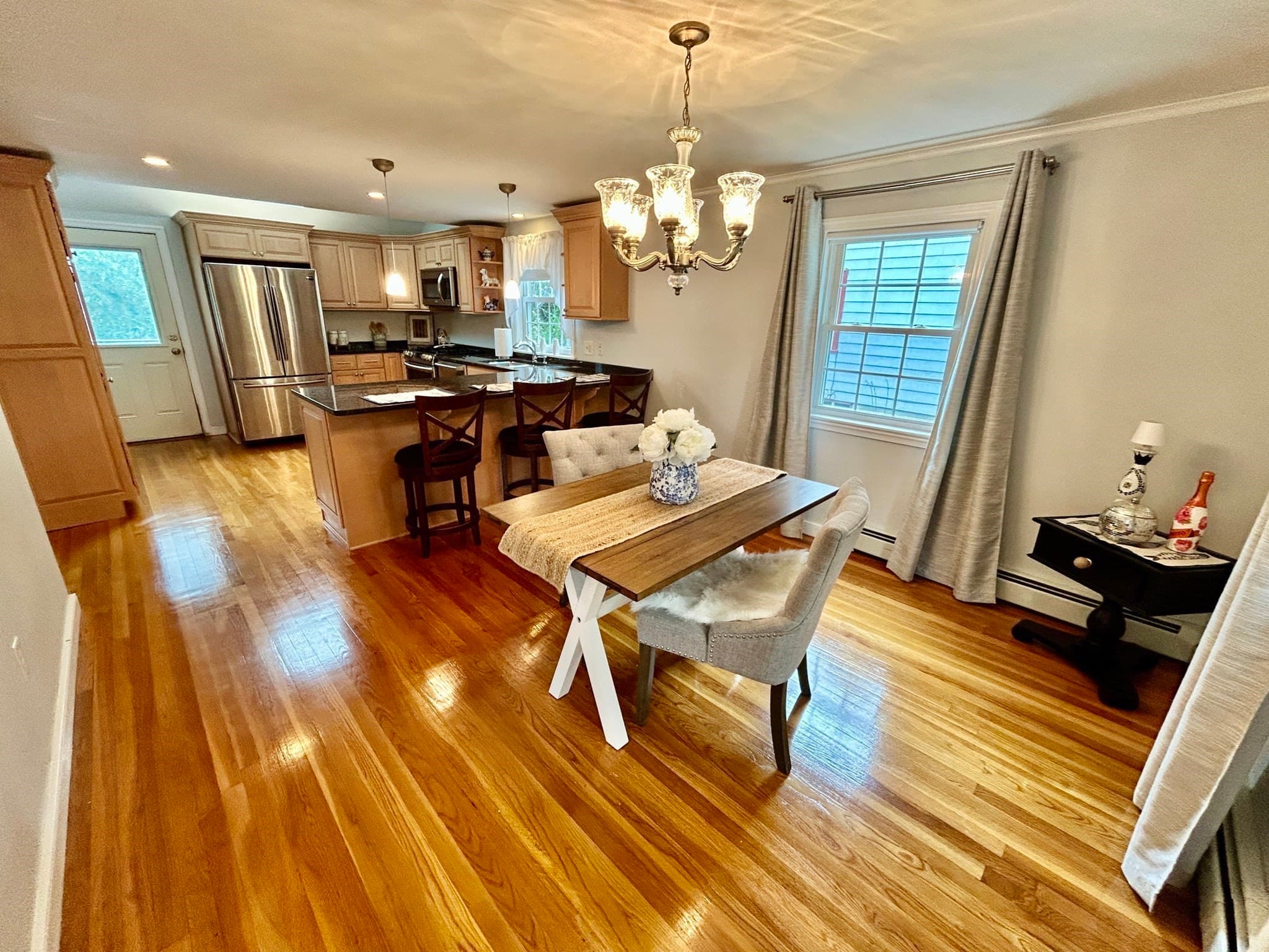 Single Family Residence at 103 Eastwood Circuit, Boston MA 02132, Boston, photo 4 of 25
