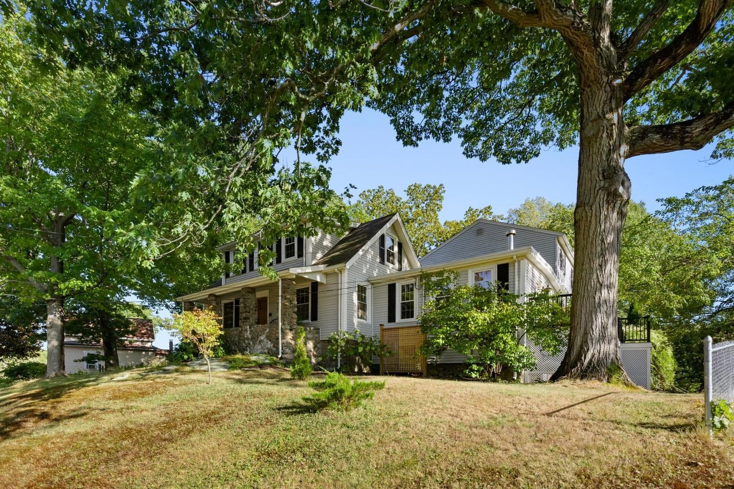 Condominium at 78 Forest St # 78, Wakefield MA 01880, Wakefield, photo 27 of 41