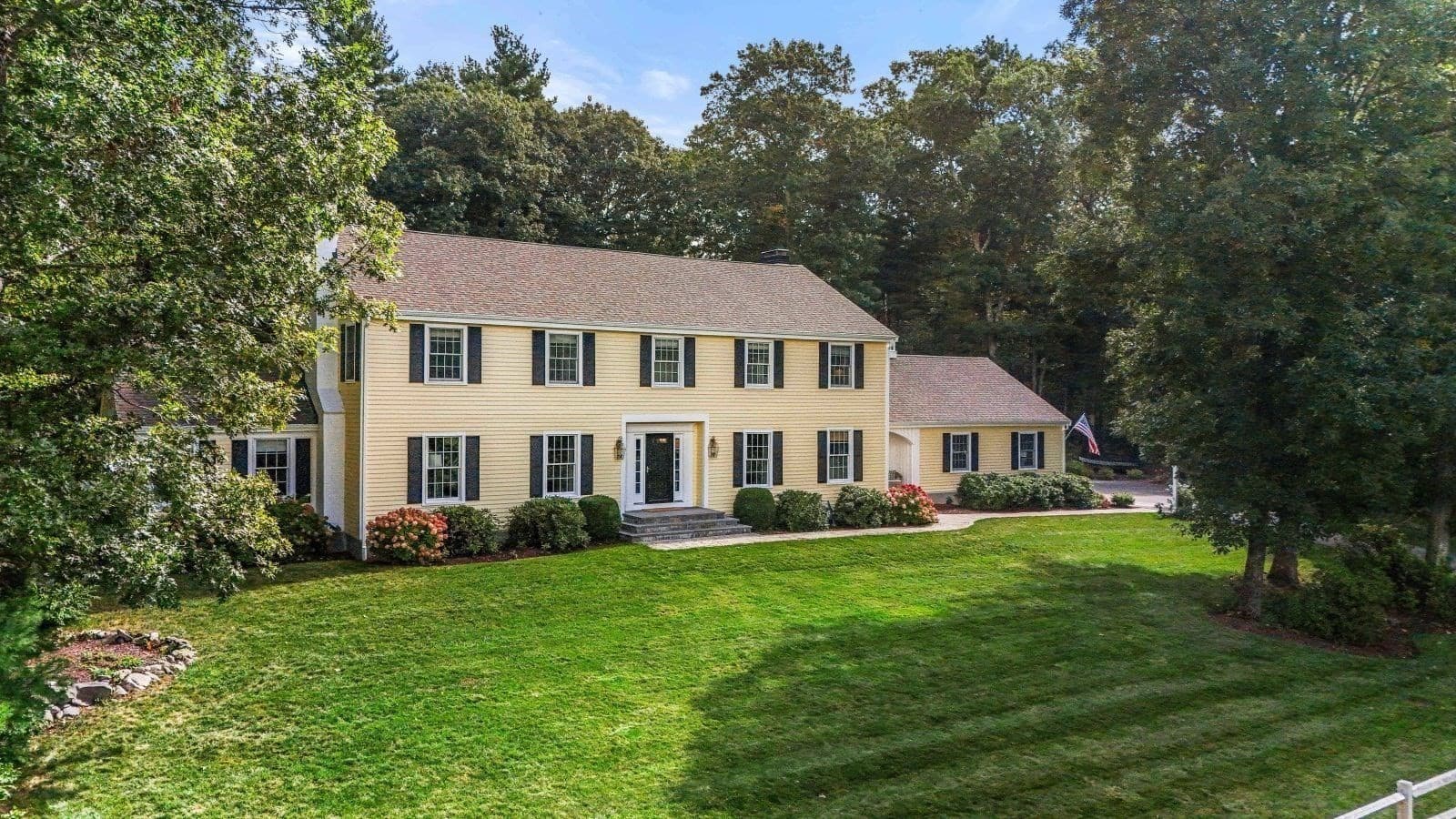 Single Family Residence at 146 Farm St, Dover MA 02030, Dover, photo 2 of 29
