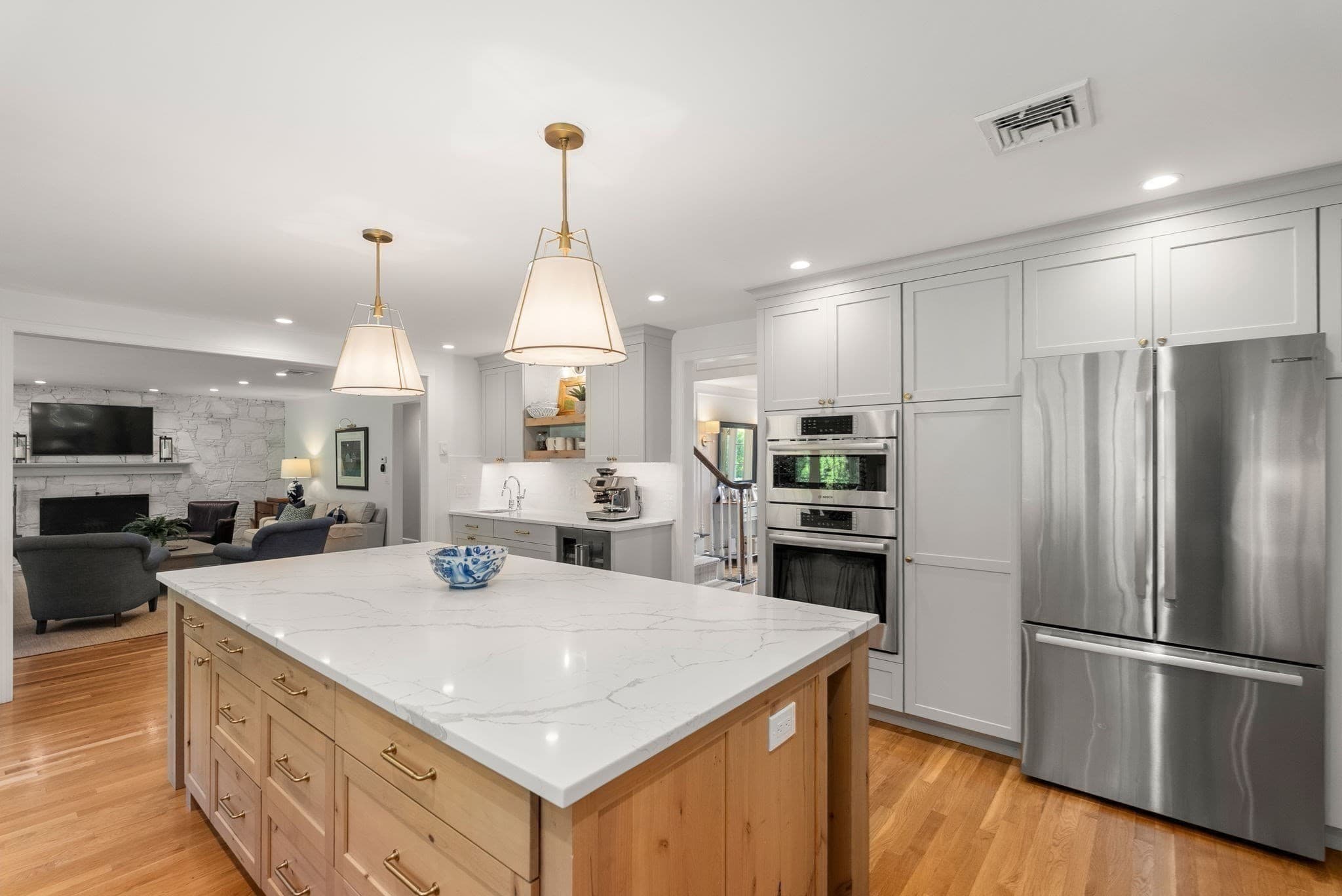 Single Family Residence at 146 Farm St, Dover MA 02030, Dover, photo 7 of 29