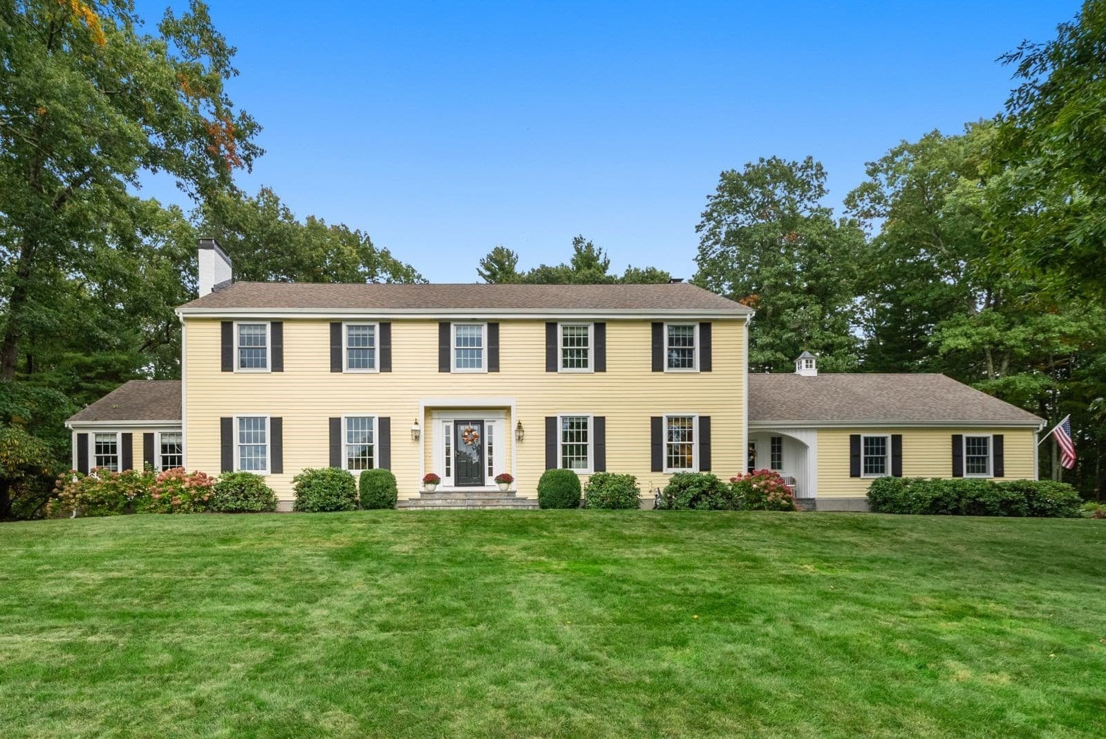 Single Family Residence at 146 Farm St, Dover MA 02030, photo 32 of 32