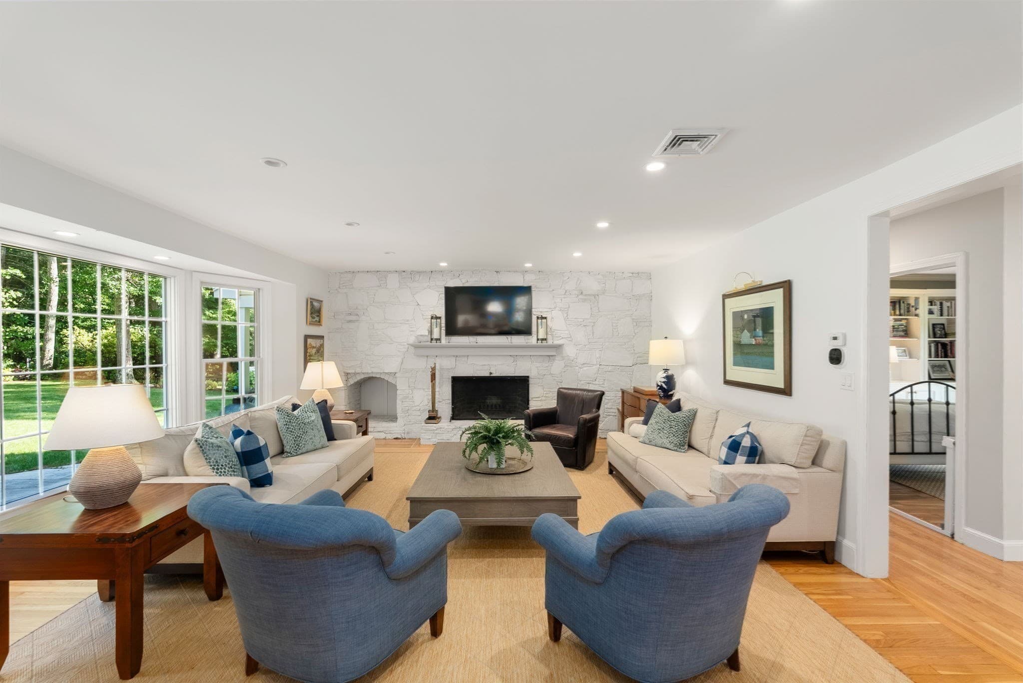Single Family Residence at 146 Farm St, Dover MA 02030, Dover, photo 9 of 29
