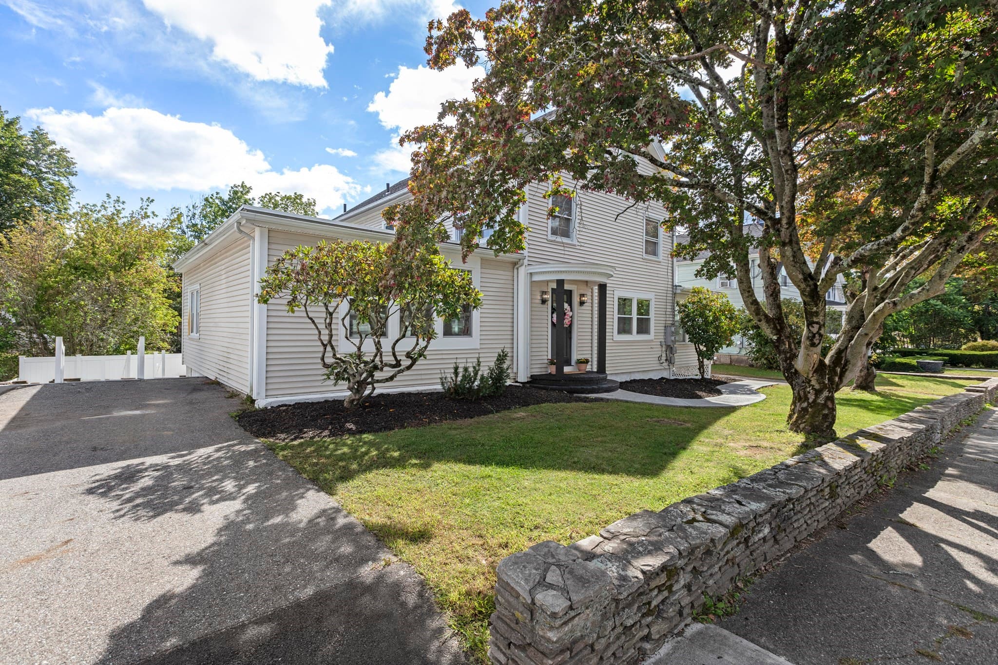Single Family Residence at 24 East Street, Northbridge MA 01588, Northbridge, photo 3 of 39
