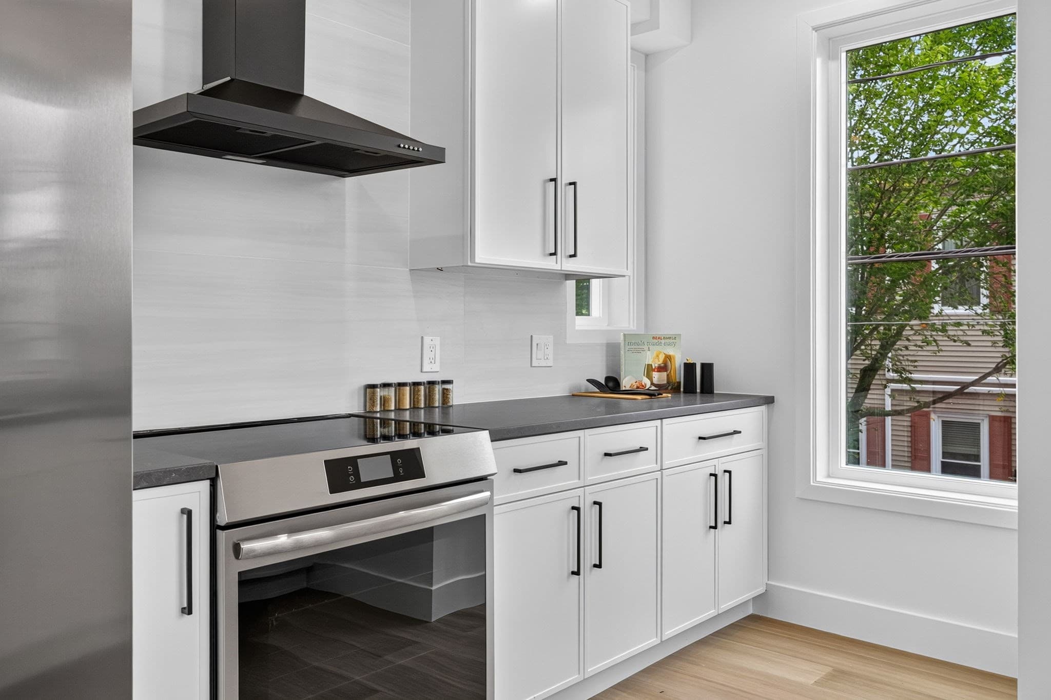 Condominium at 116 Heath Street # B, Somerville MA 02145, Somerville, photo 6 of 17