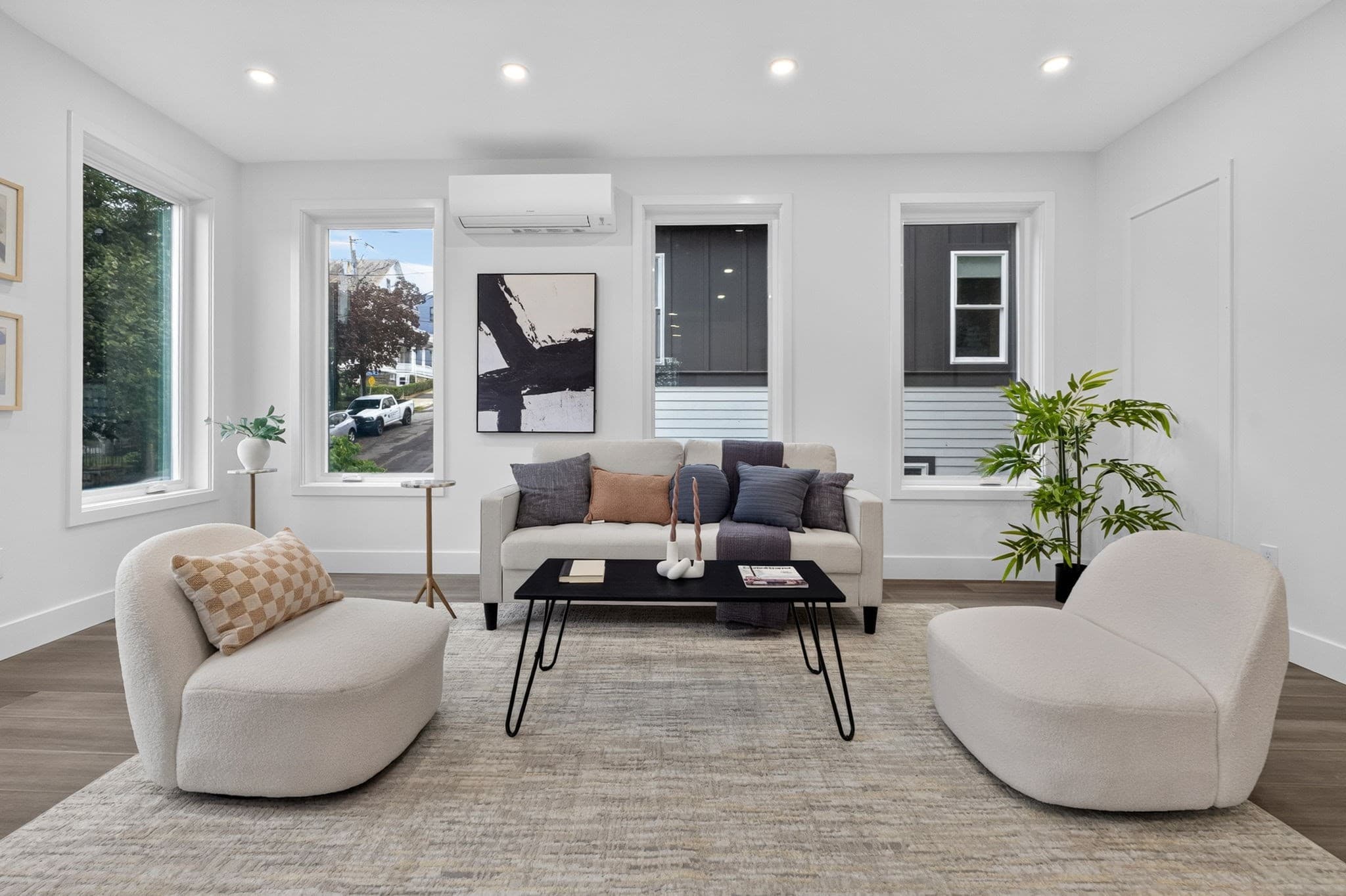 Condominium at 116 Heath Street # B, Somerville MA 02145, Somerville, photo 3 of 17
