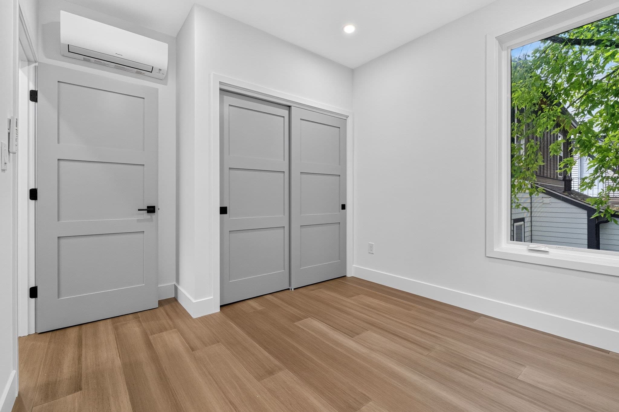 Condominium at 116 Heath Street # B, Somerville MA 02145, Somerville, photo 10 of 17
