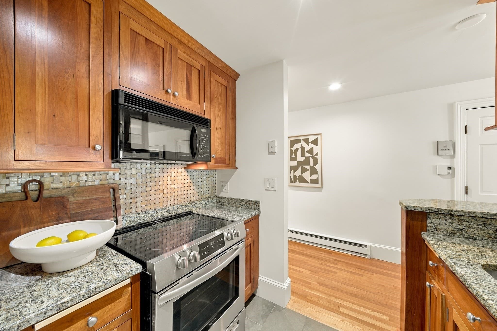 Condominium at 505 Columbus Ave # 2, Boston MA 02118, Boston, photo 8 of 21