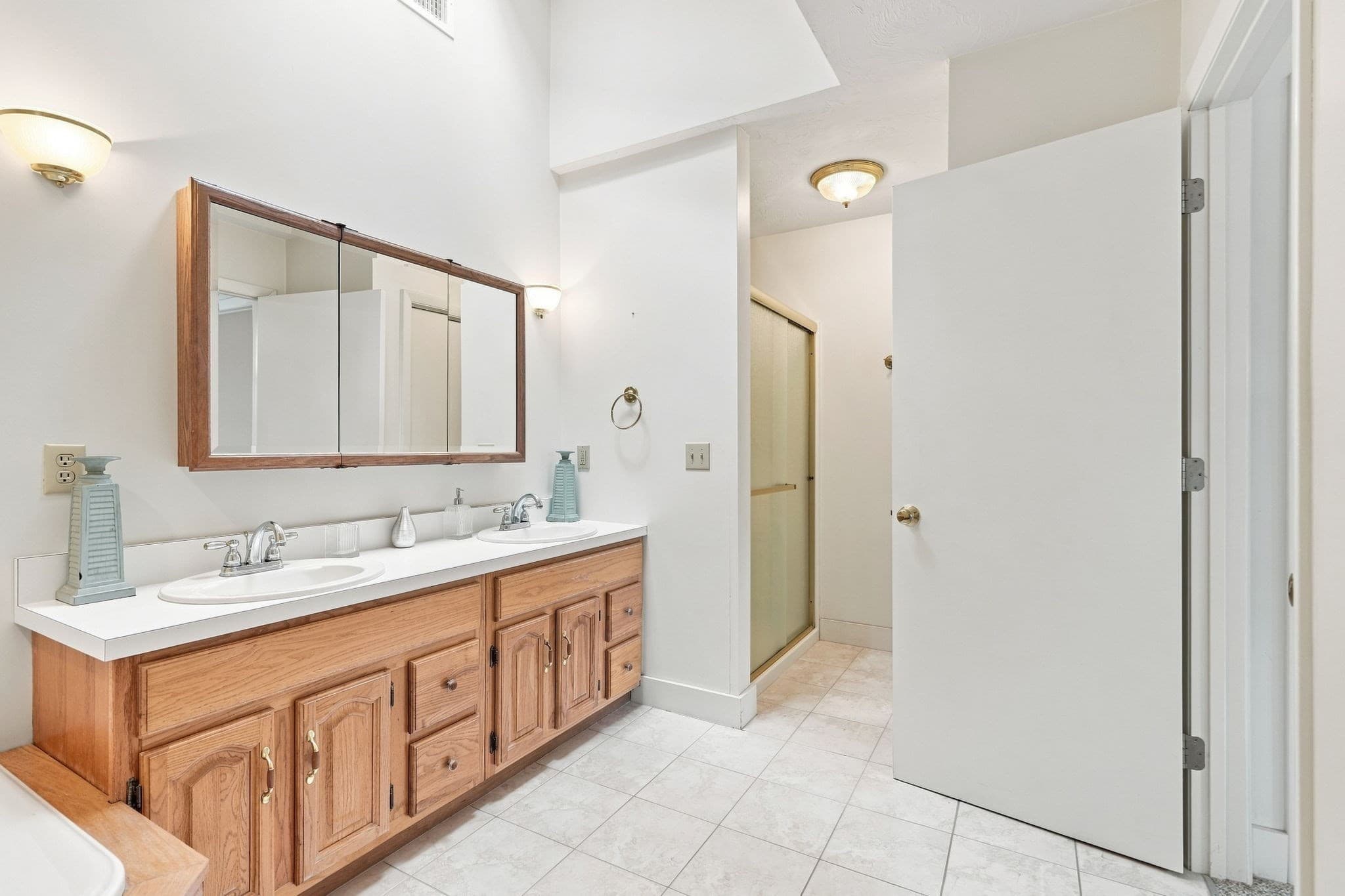 Single Family Residence at 16 Manters Point, Plymouth MA 02360, Plymouth, photo 22 of 42