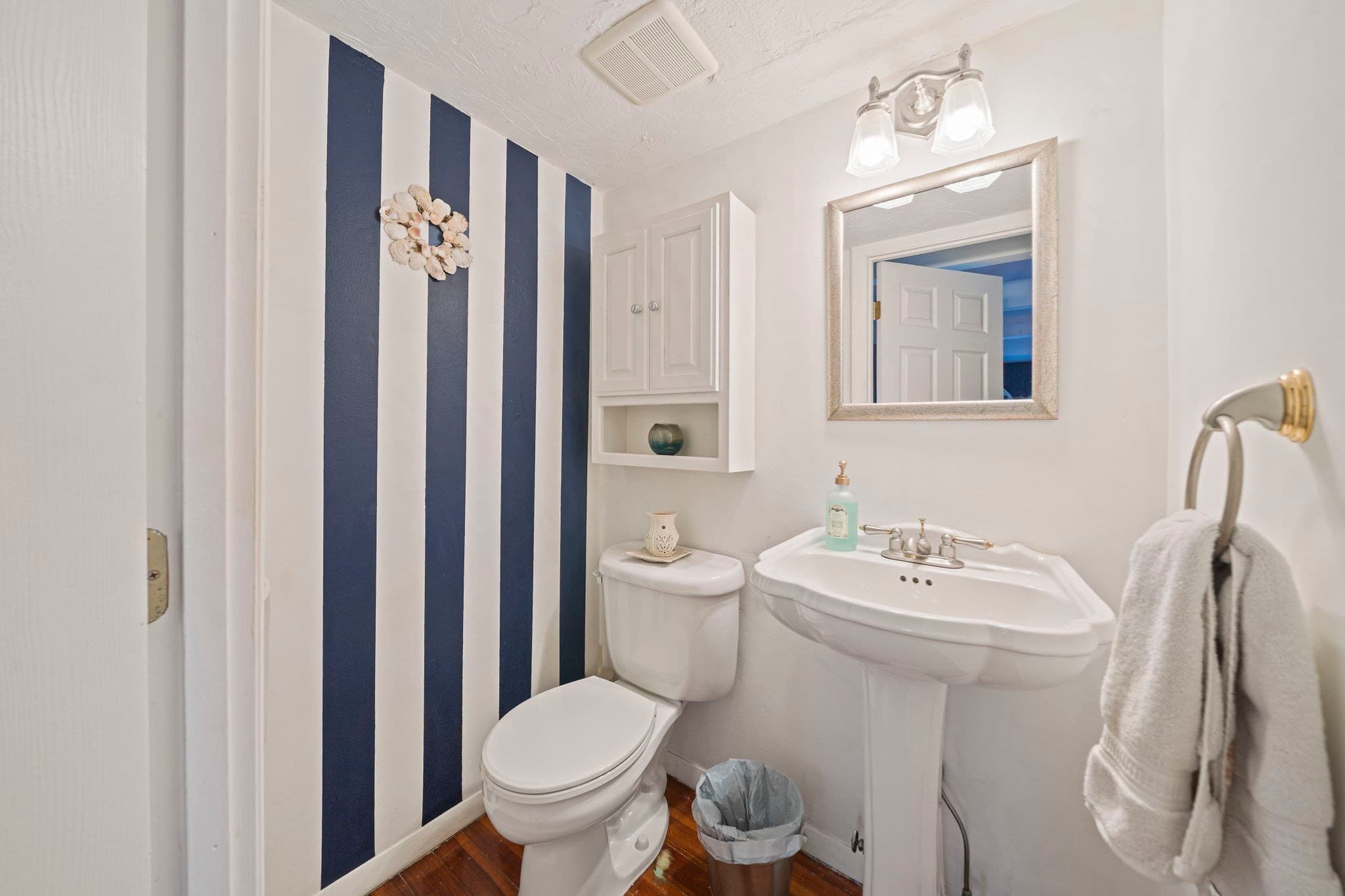 Single Family Residence at 3 Pecksuot Rd, Weymouth MA 02191, Weymouth, photo 23 of 34