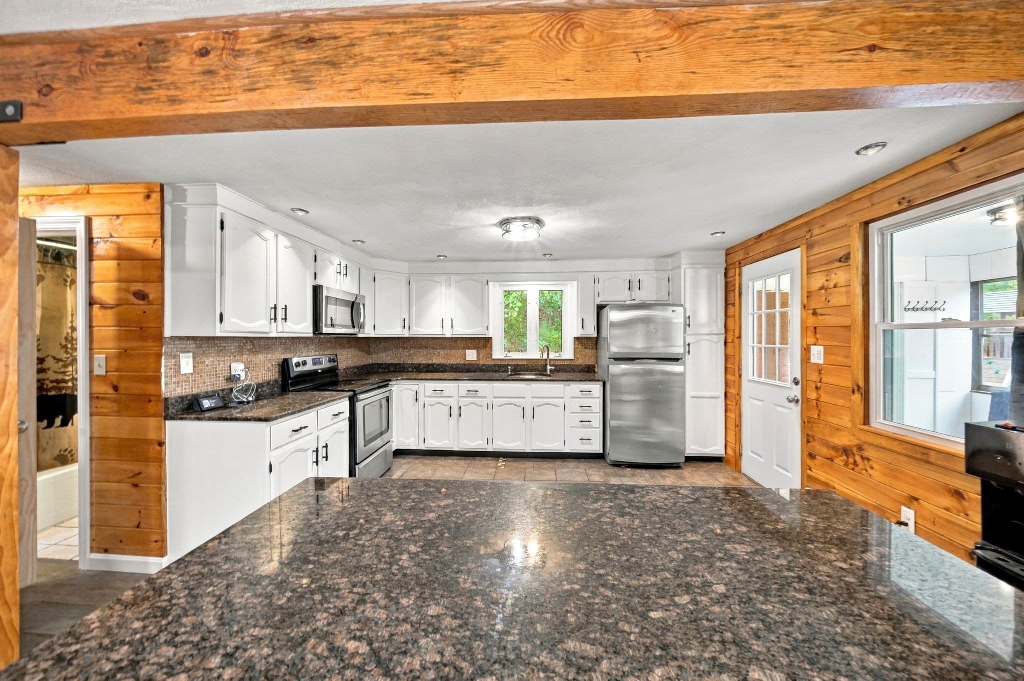 Single Family Residence at 51 Queensland Rd, Billerica MA 01862, Billerica, photo 5 of 40