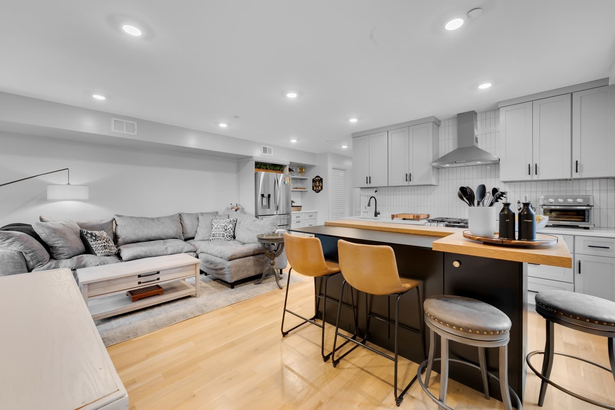 Condominium at 74 Everett St # 3, Boston MA 02128, Boston, photo 5 of 29