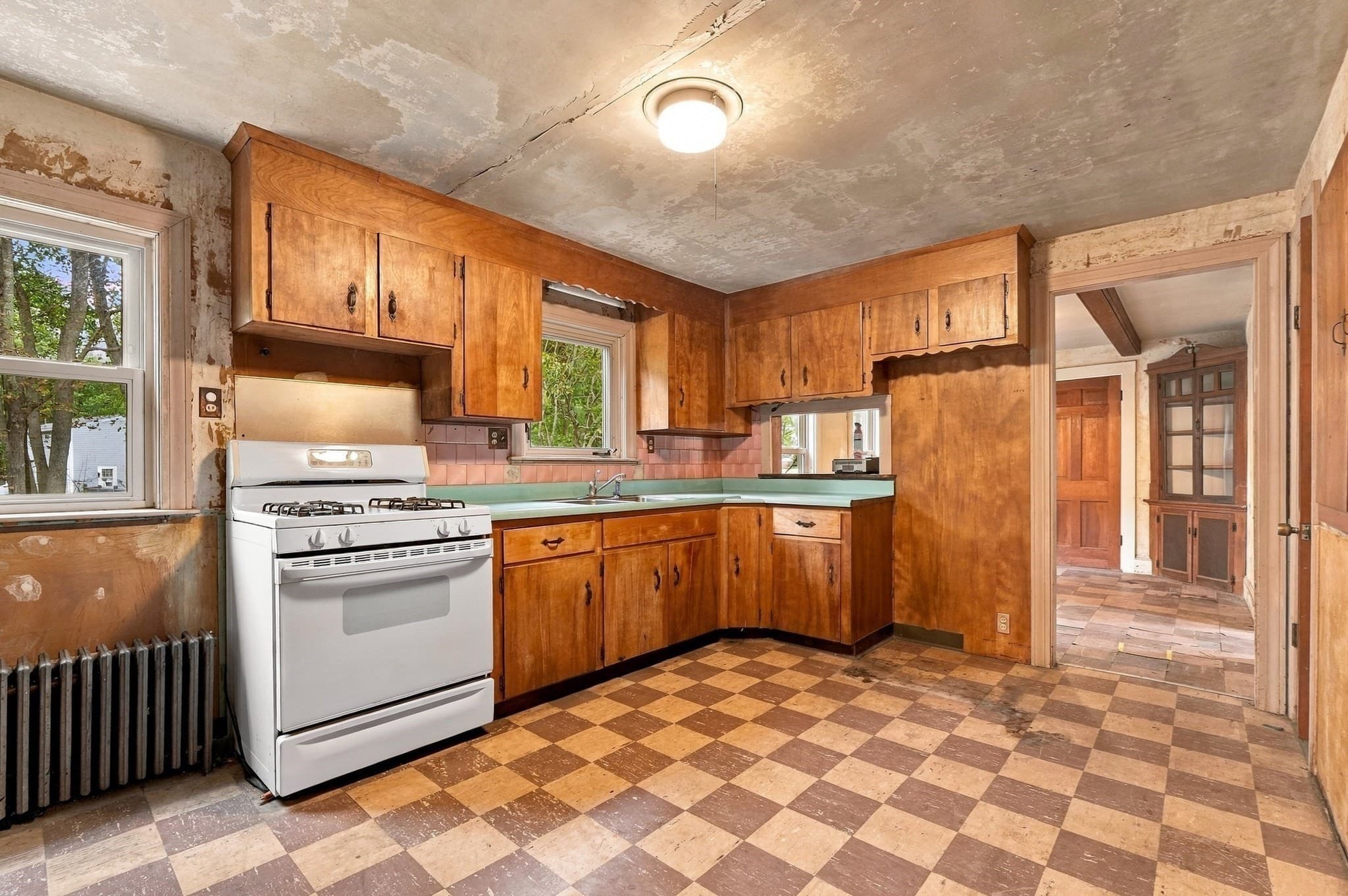 Single Family Residence at 571 State St, Hanson MA 02341, Hanson, photo 10 of 34