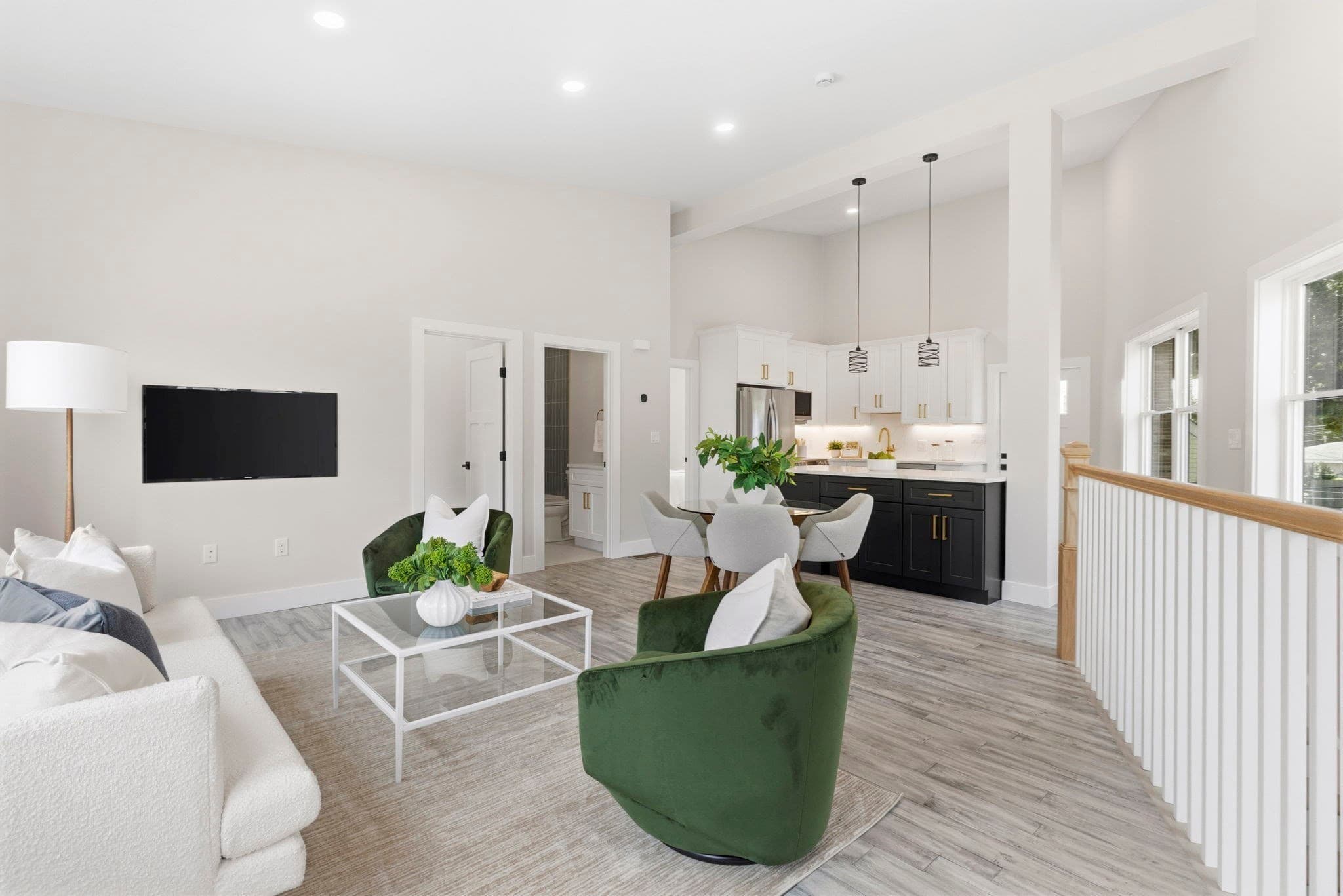 Condominium at 35A Miller Ave # A, Framingham MA 01702, Framingham, photo 5 of 16