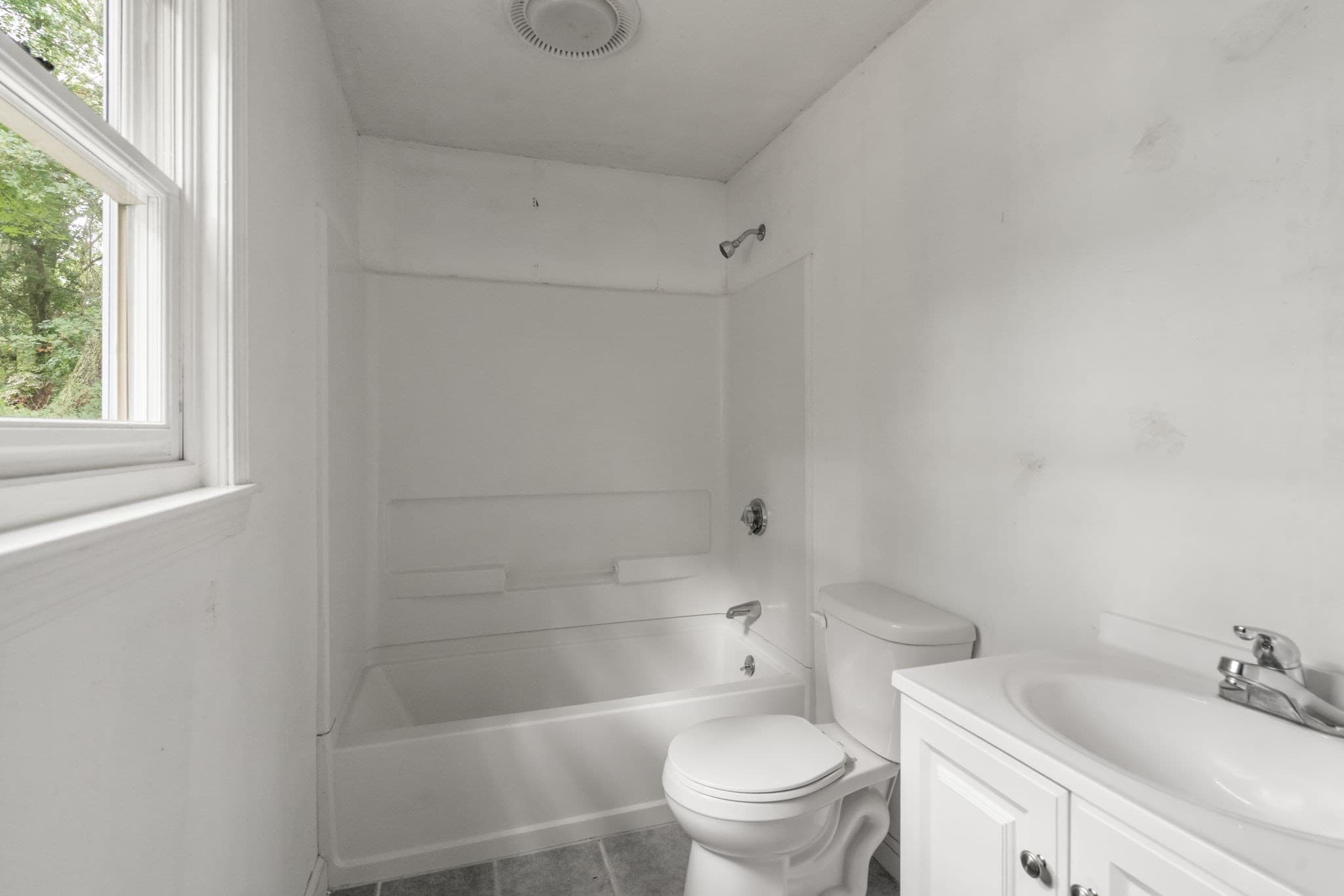 Single Family Residence at 11 Summit Road, Southborough MA 01772, Southborough, photo 33 of 41