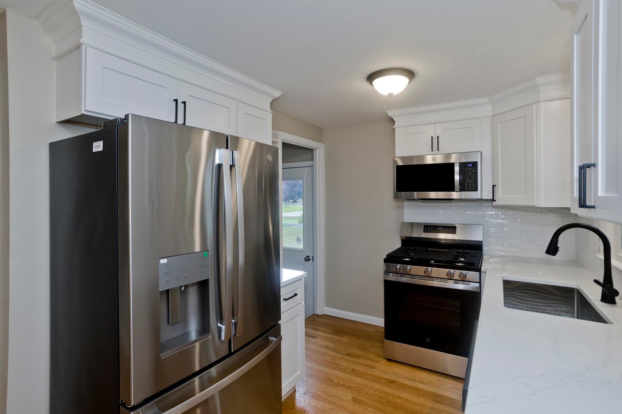 Single Family Residence at 82 Gill St, Chicopee MA 01013, Chicopee, photo 5 of 26
