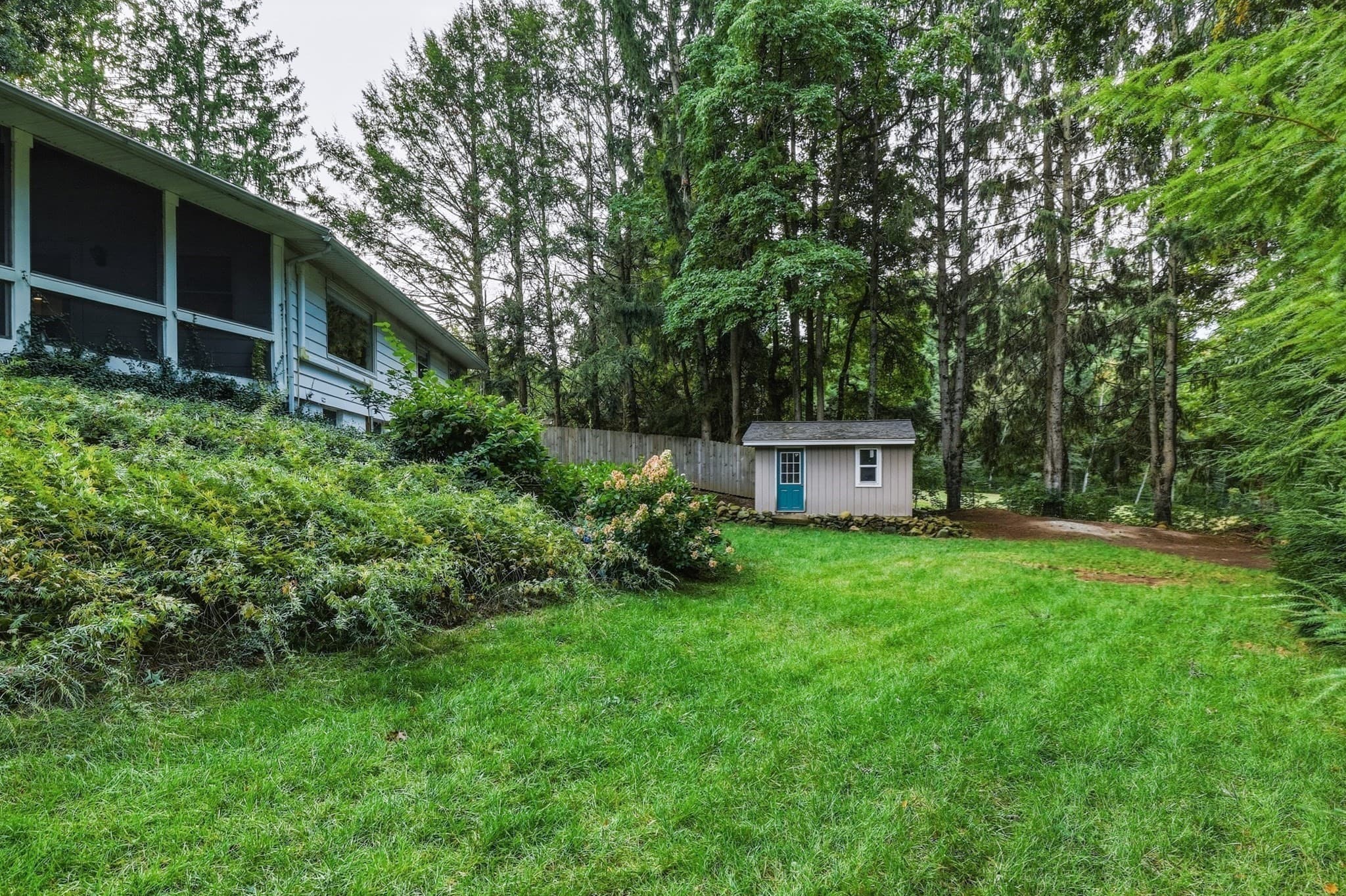 Single Family Residence at 34 Skyridge Ln, Springfield MA 01128, Springfield, photo 11 of 34